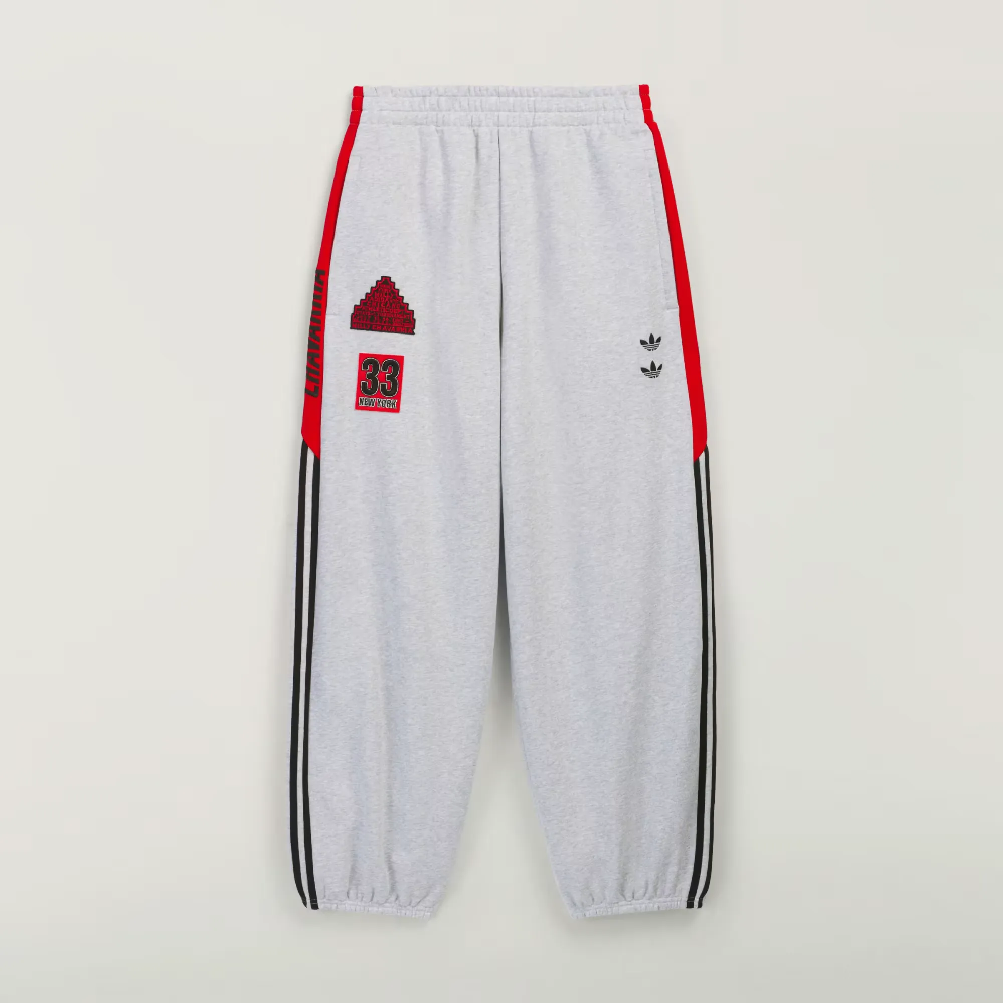 000000_adidas-Chavarria-Track-Pants_Light-Grey-Heather_KV2249_img4