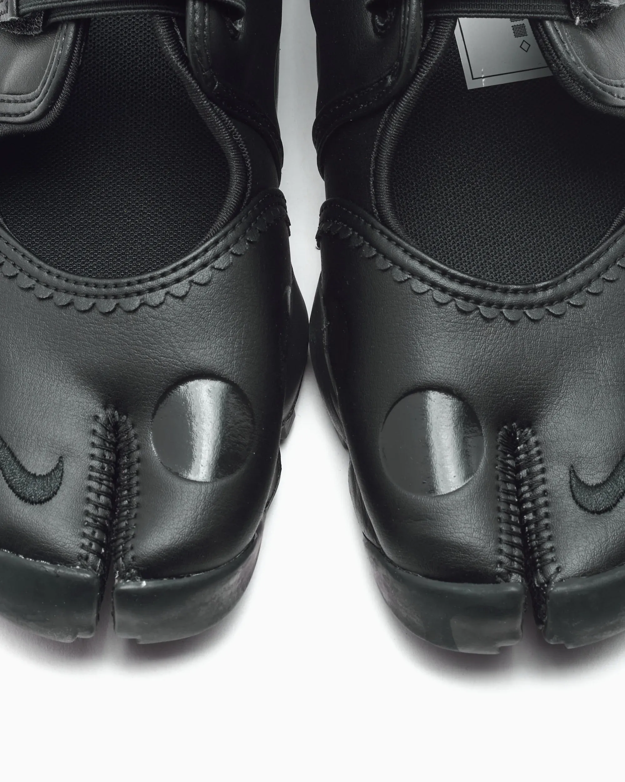 000000_Nike-Air-Rift-WMNS_Polka-Dots_IR1226-002_img6