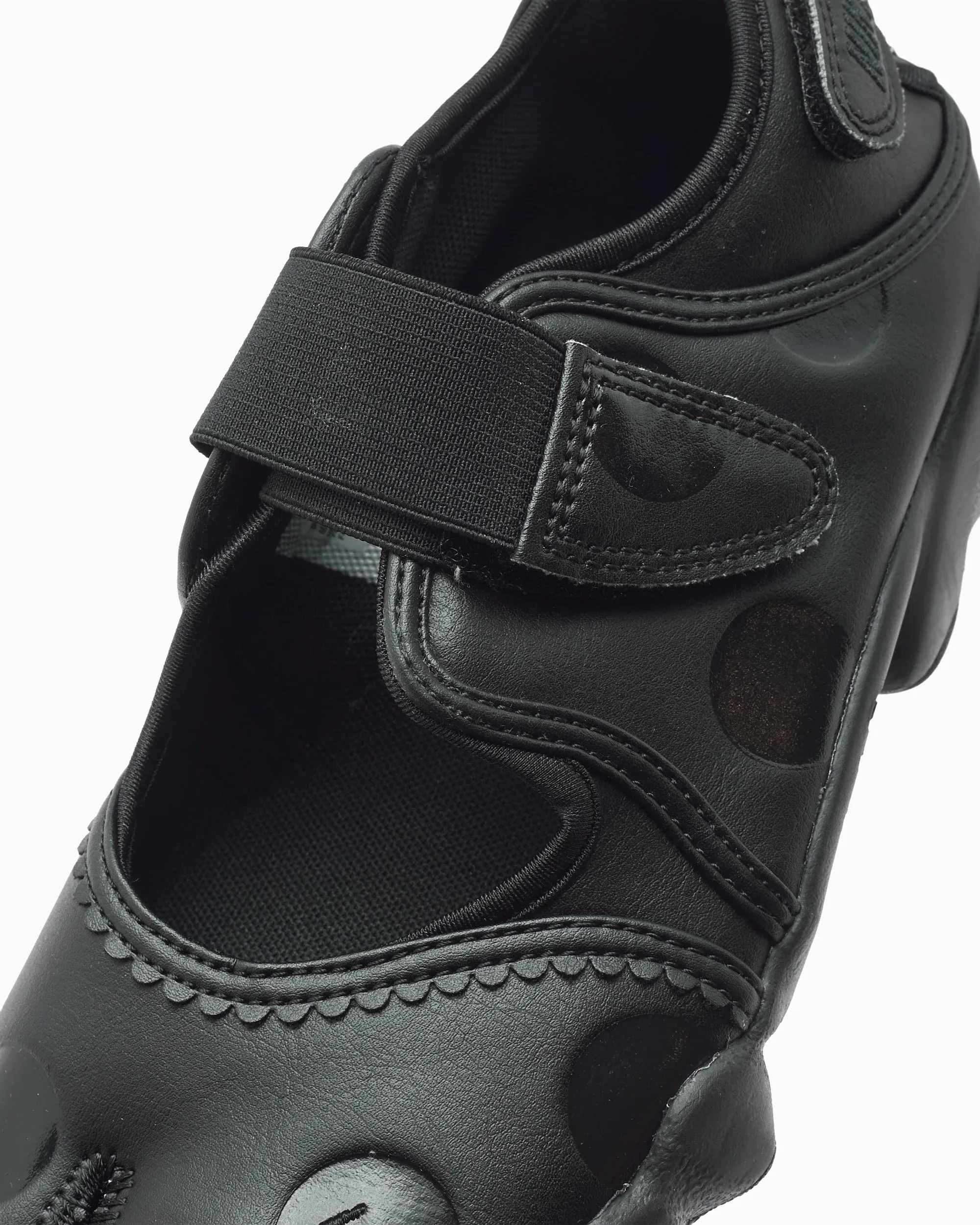 000000_Nike-Air-Rift-WMNS_Polka-Dots_IR1226-002_img7