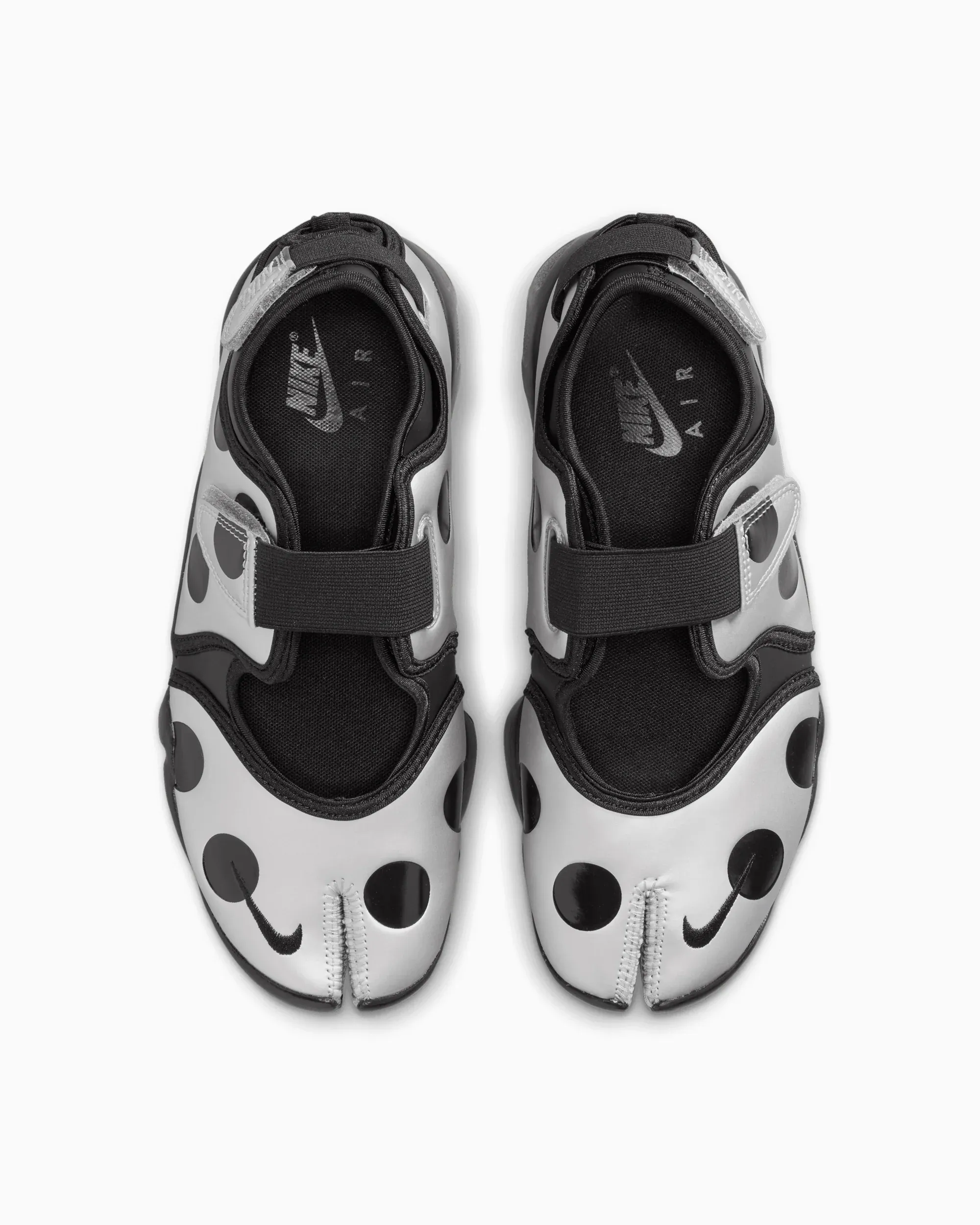 000000_Nike-Air-Rift-WMNS_Black-Metallic-Silver_IR1226-001_img2