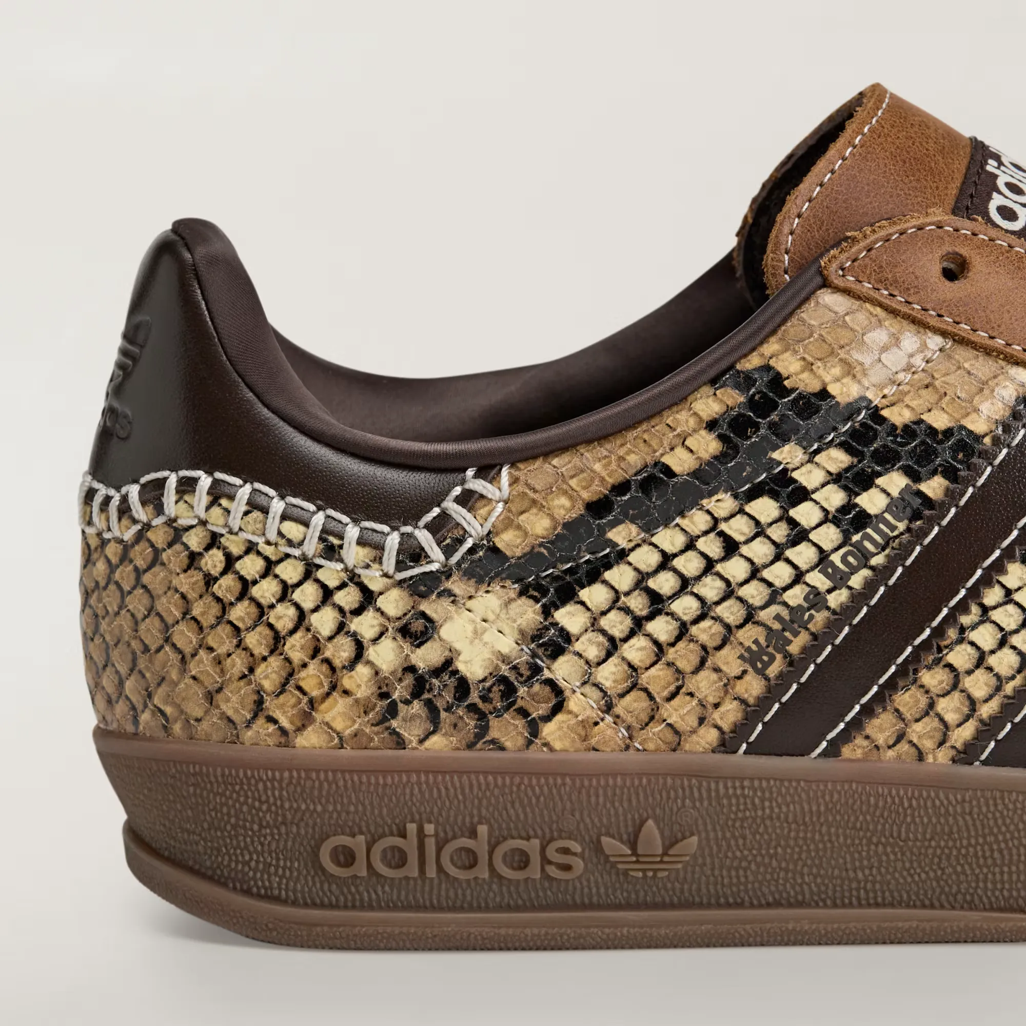 Wales-Bonner-x-adidas-Gazelle-Snake_Dust-Rust_KK3641_img6