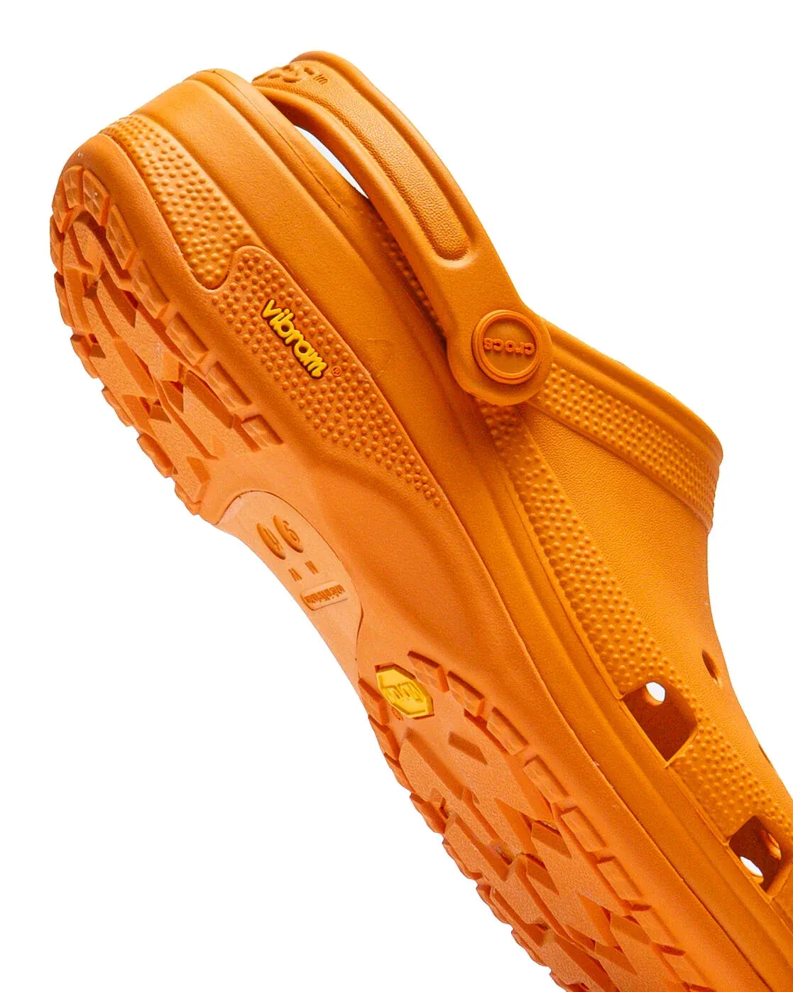 000000_Crocs-Classic-EXP_Koi-Fish_212793-85H_img5