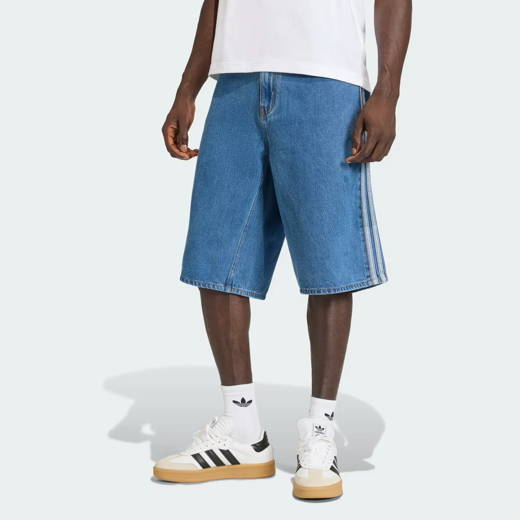 000000_adidas-Adicolor-Firebird-Denim-Short_Blue-Denim_KD1500_img0
