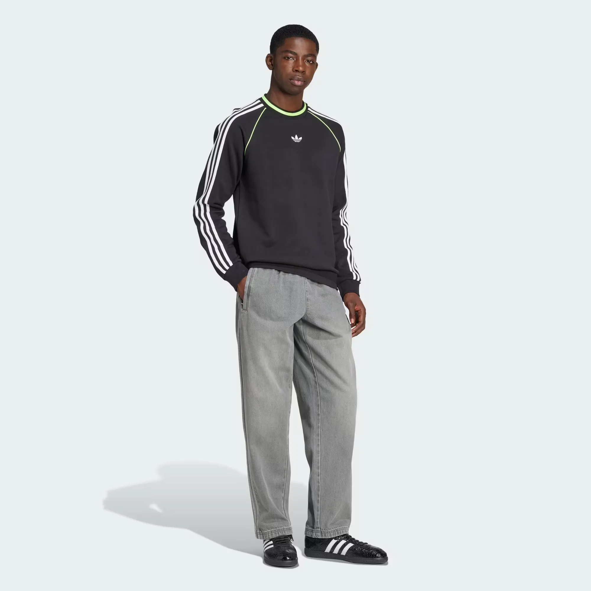 000000_adidas-Adicolor-Denim-Wide-Leg-Track-Pants_Grey_JW5920_img3