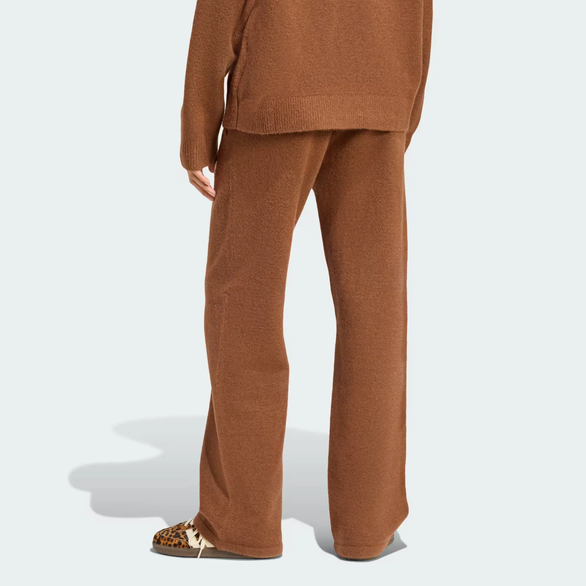 000000_adidas-Originals-Athletic-Dept-Knit-Pants-WMNS_Preloved-Brown_KF2535_img1