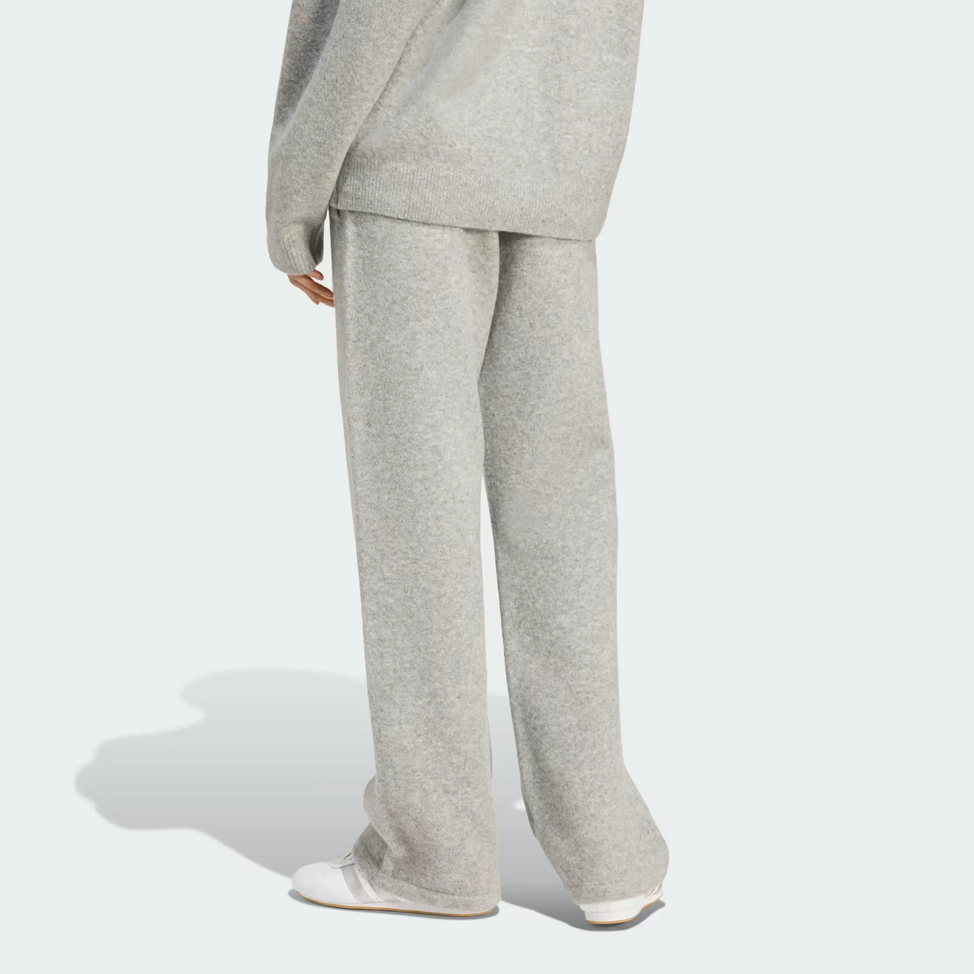 000000_adidas-Originals-Athletic-Dept-Mesh-Pants-WMNS_Medium-Grey-Heather_KF2534_img1