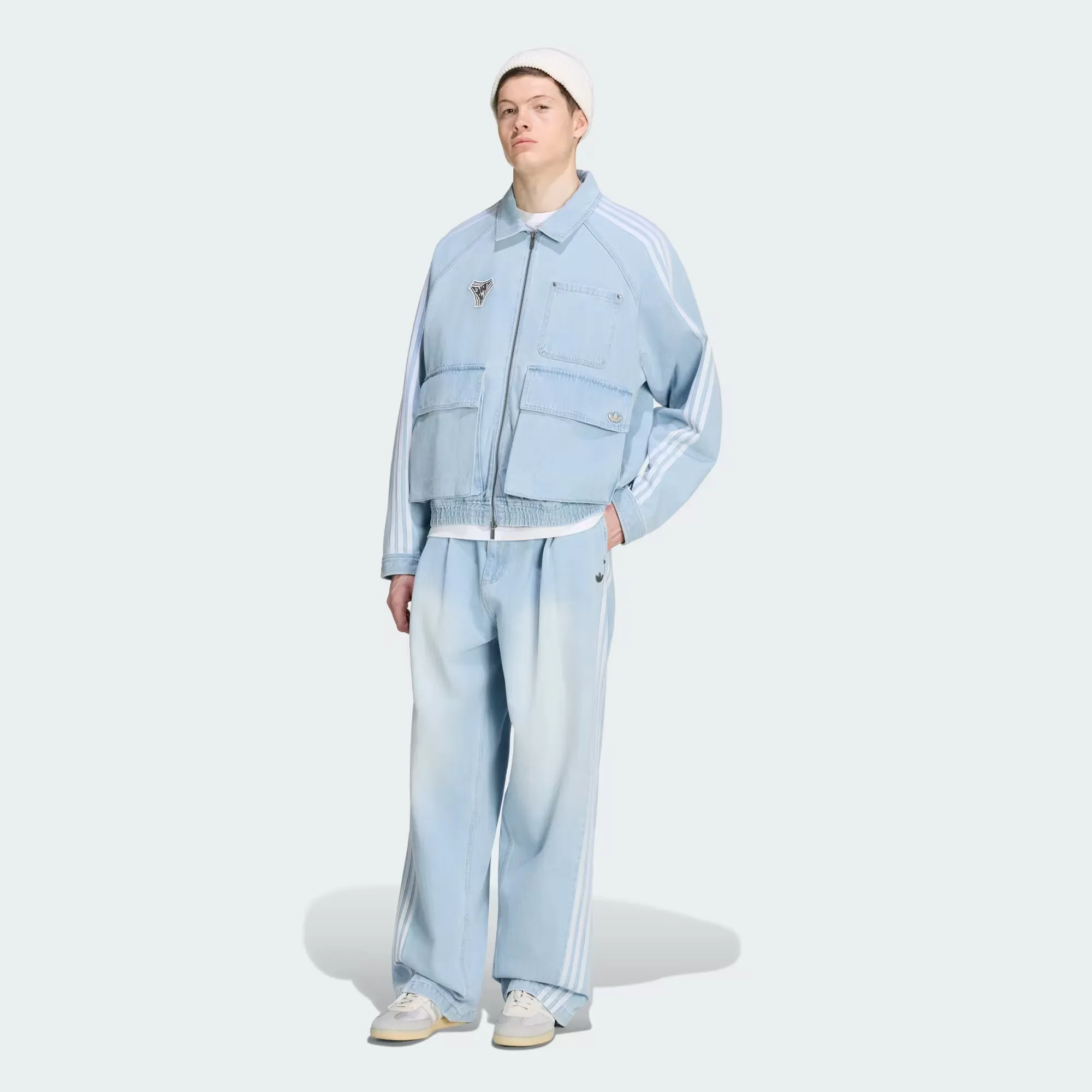 000000_adidas-Adilenium-Season-5-Denim-Jeans_Light-Blue_KX4822_img2