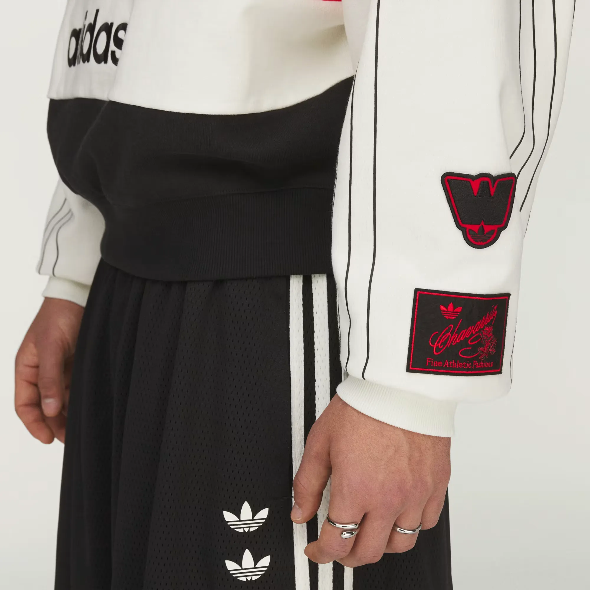 000000_NY-Chavarria-x-adidas-Sweatshirt_Off-White_KS6444_img8