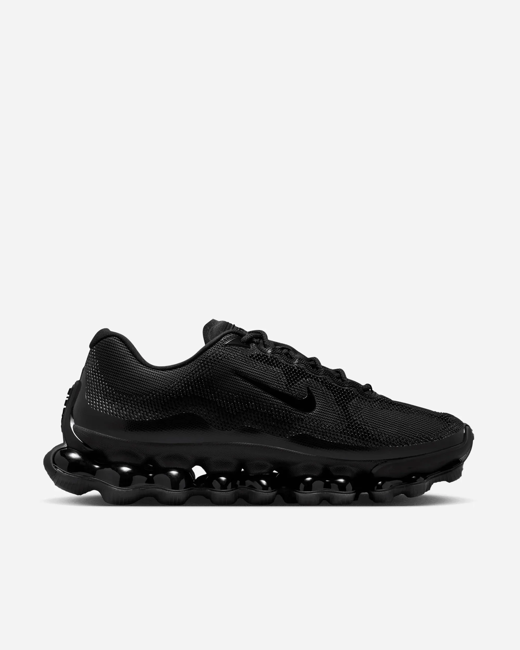000000_Nike-Air-Liquid-Max_Triple-Black_IQ7634-003_img0