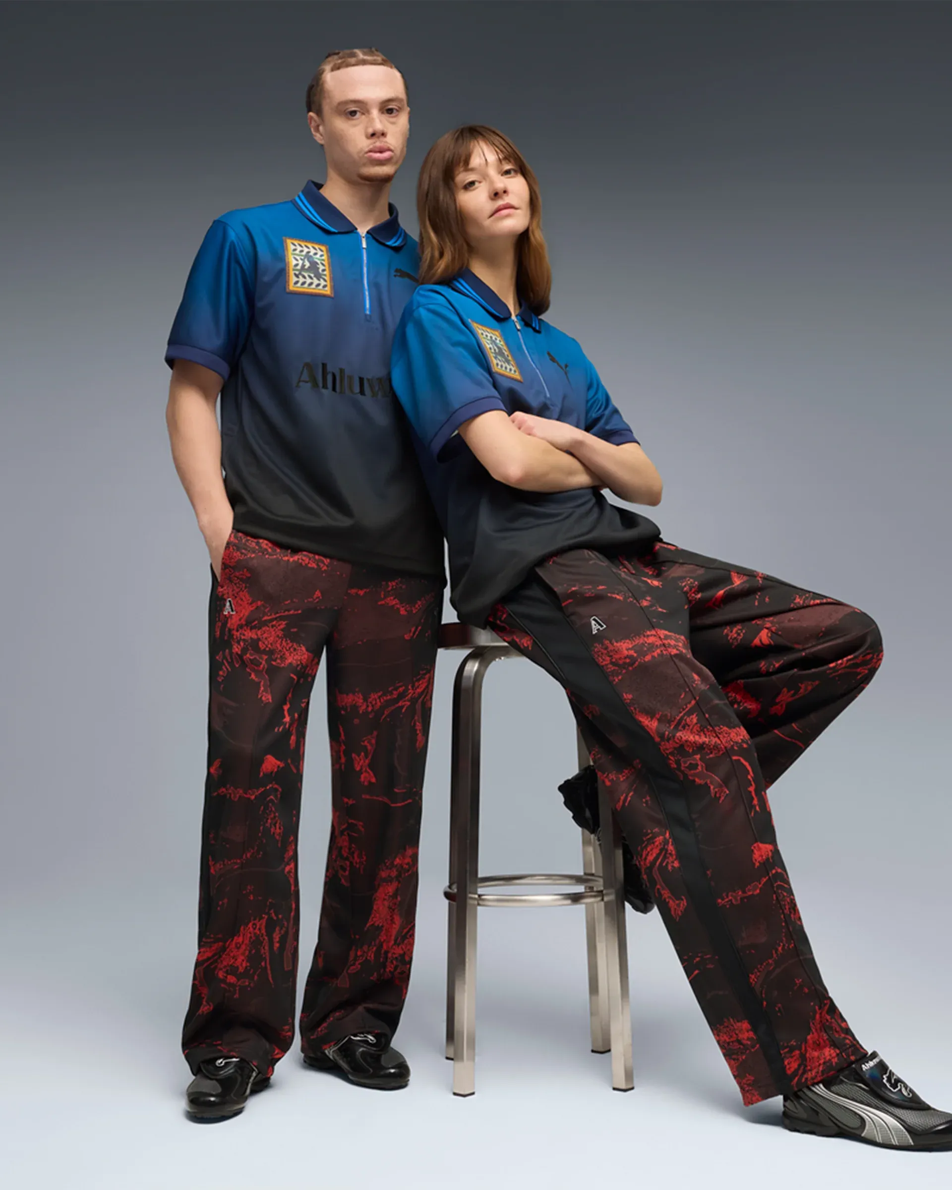 000000_Puma-x-Ahluwalia-Graphic-Relaxed-Polo-Shirt_Blue-Navy_635234-05_img2