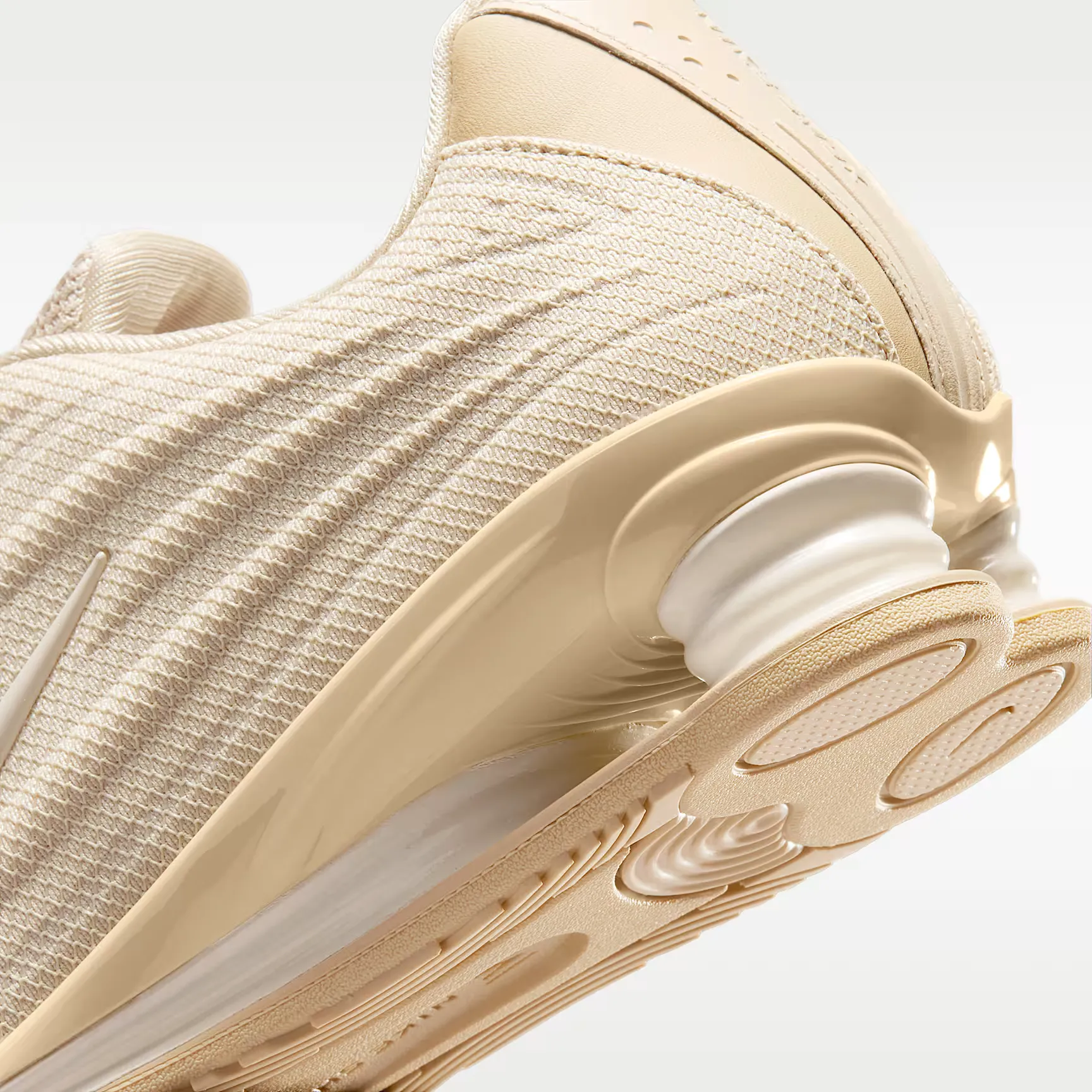 000000_Nike-Shox-Z-WMNS_Oatmeal-Linen-Phantom_HQ7540-102_img7