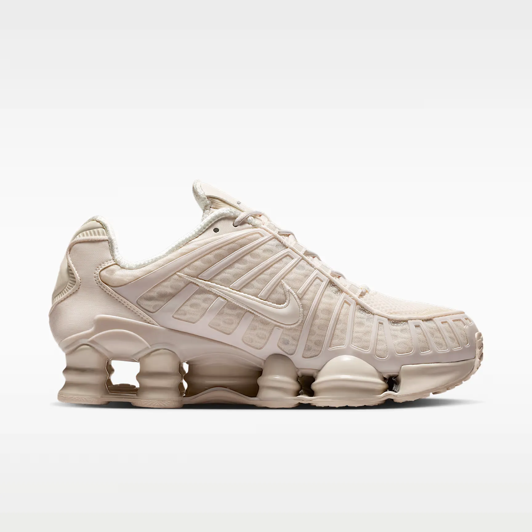 000000_Nike-Shox-TL-WMNS_Chalk_AR3566-107_img2