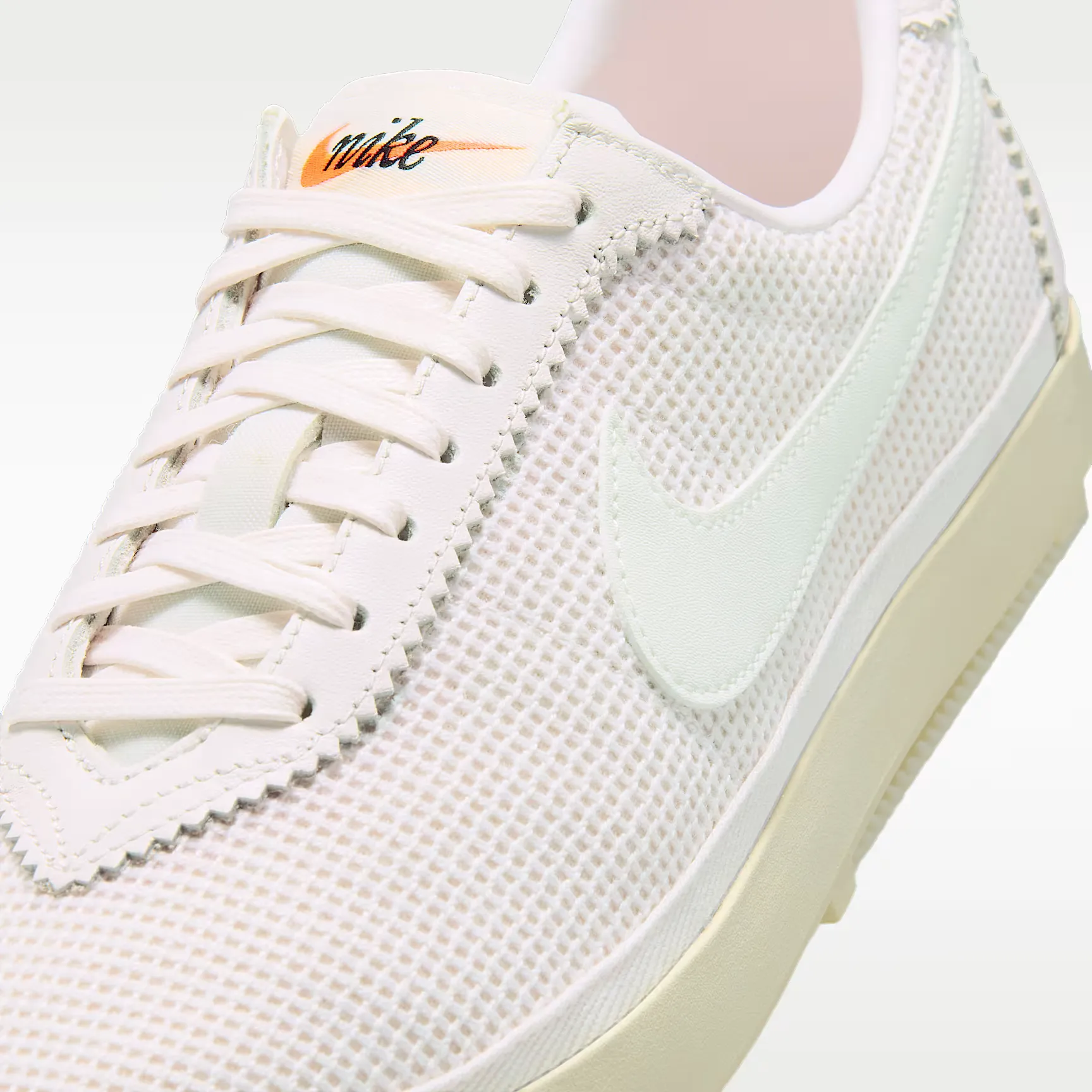 000000_Nike-Astrograbber-Textile-WMNS_Pearl-Pink-Muslin_II1248-600_img6