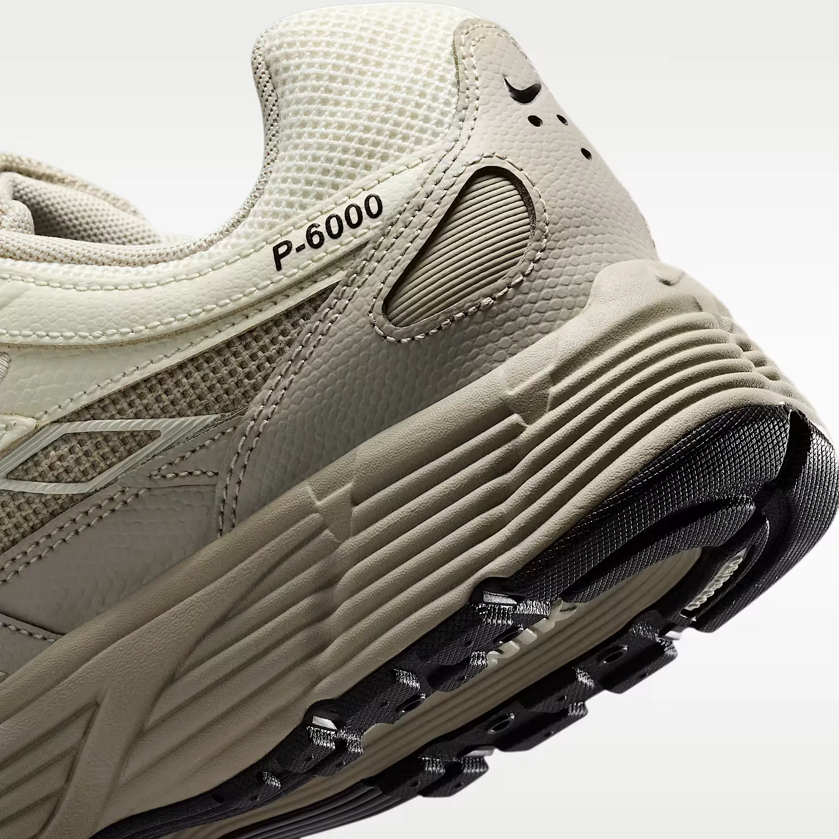 000000_Nike-P-6000_Coconut-Milk_IH8042-100_img7