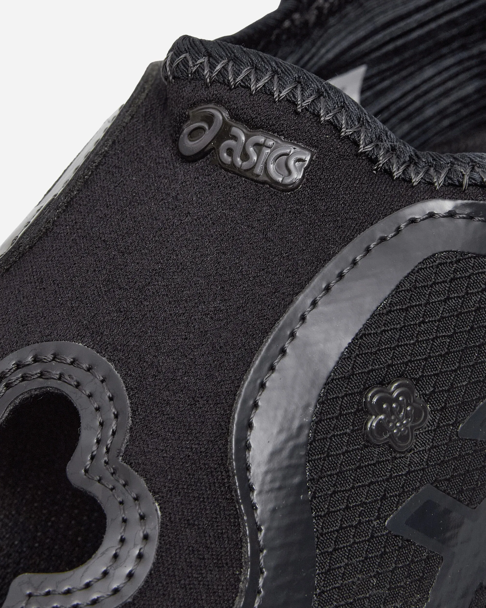 000000_Cecilie-Bahnsen-x-Asics-Gel-Quantum-360-I_Black-Black_1203A813-001_img5