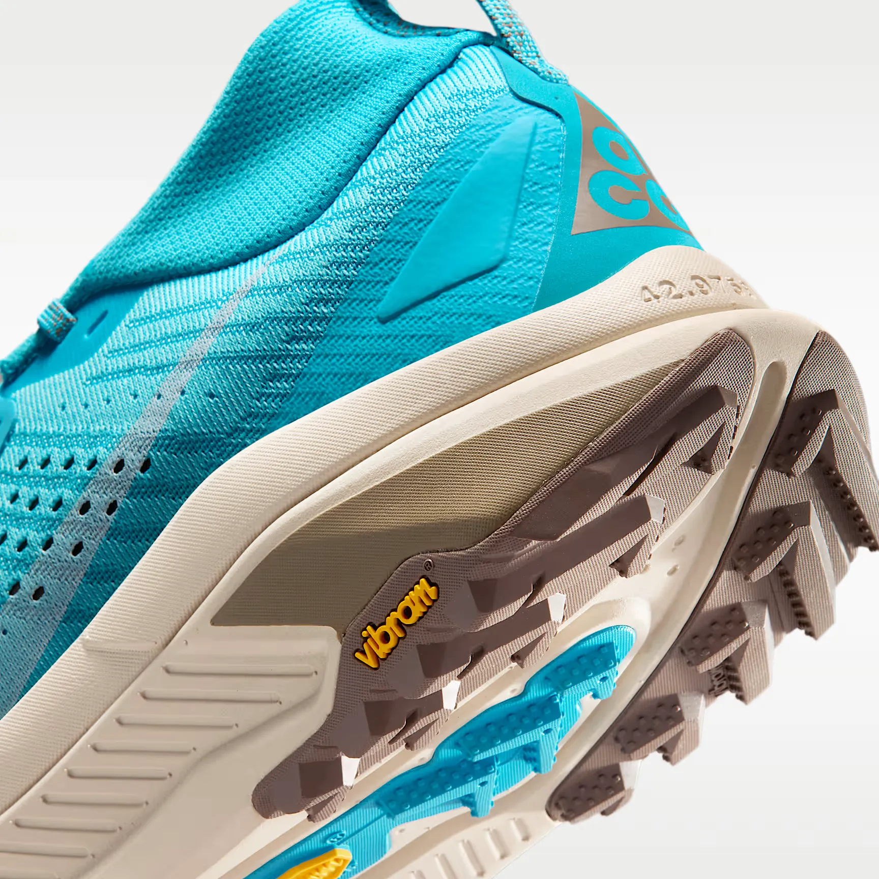 000000_Nike-ACG-Zegama_Baltic-Blue-Orewood-Brown_HV8113-400_img7