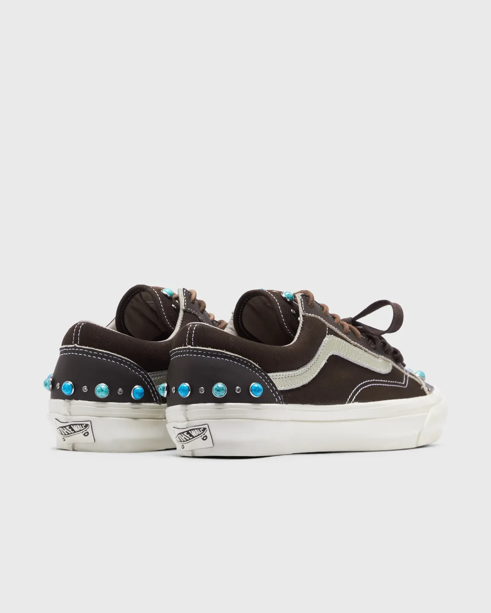 000000_Vans-LX-Old-Skool-36_Gemstone-Mushroom_VN000EHD7D61_img4