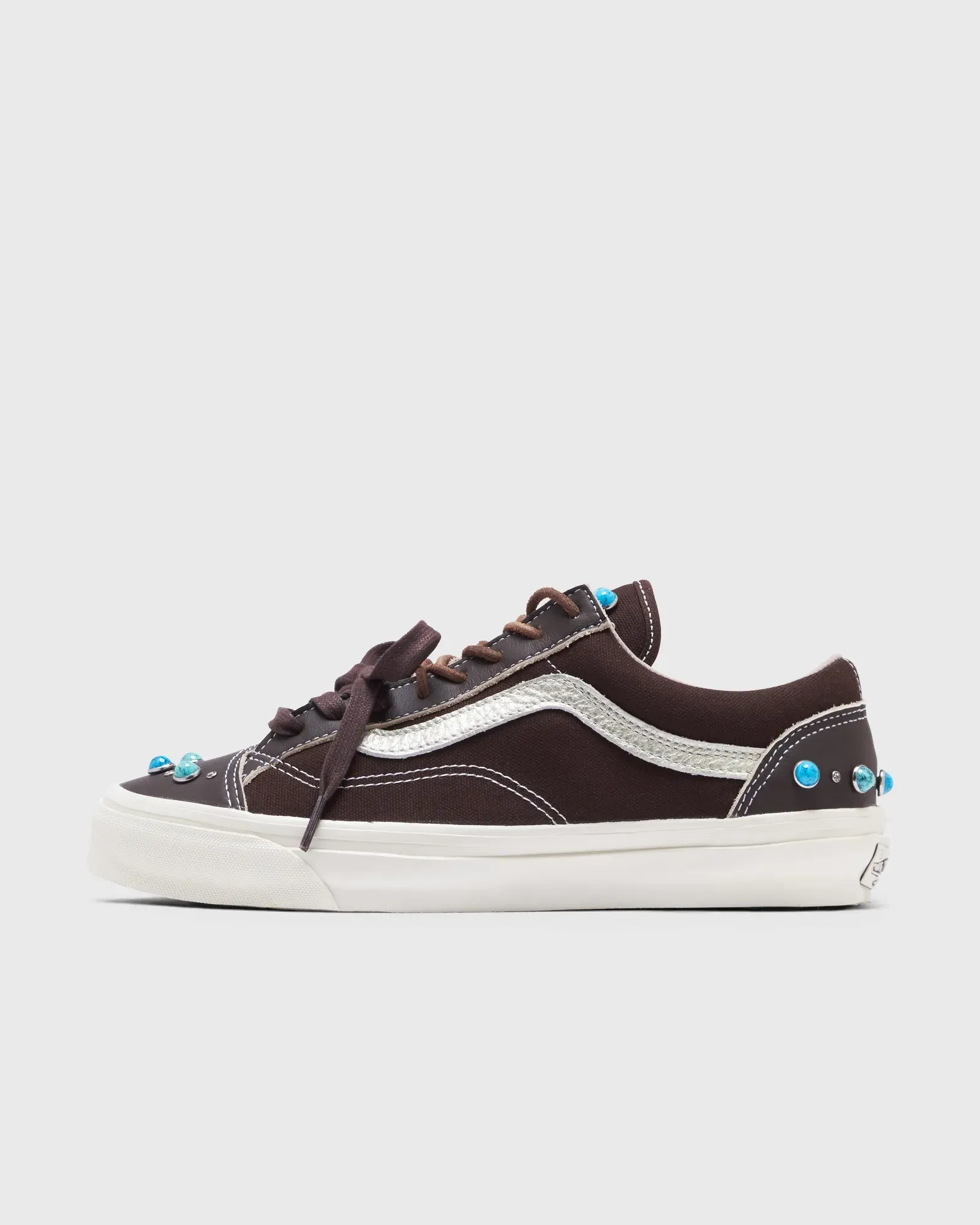 000000_Vans-LX-Old-Skool-36_Gemstone-Mushroom_VN000EHD7D61_img0
