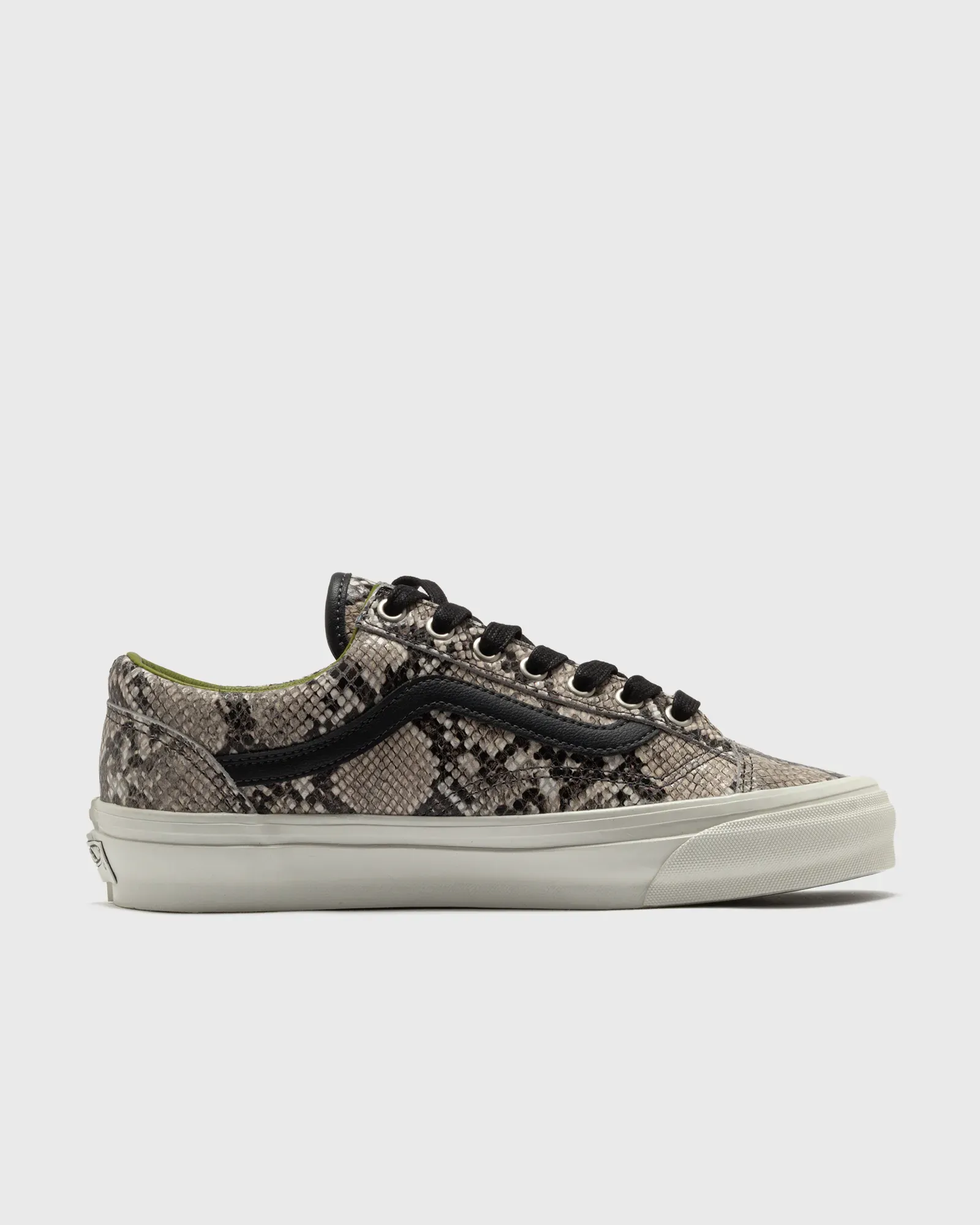000000_Vans-LX-Old-Skool-36-WMNS_Silver-Python_VN000EHDSLV1_img3