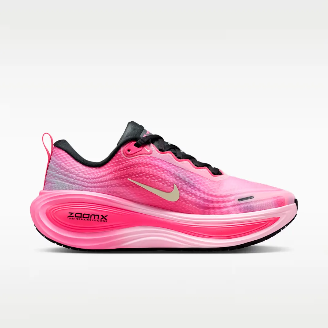 Nike-Vomero-Plus-WMNS_Pearl-Pink_IR8317-664_img2