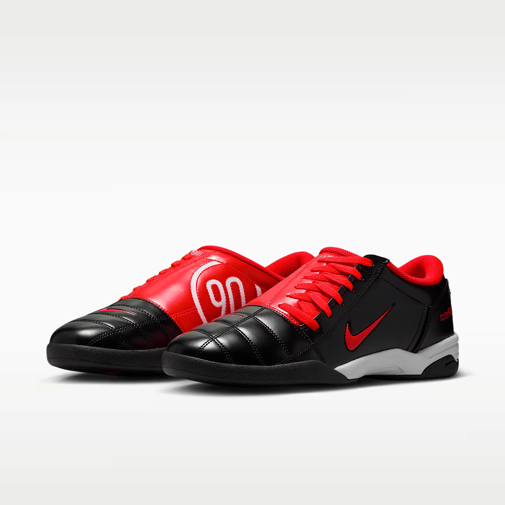 000000_Nike-Total-90_Bred_HQ2851-004_img4