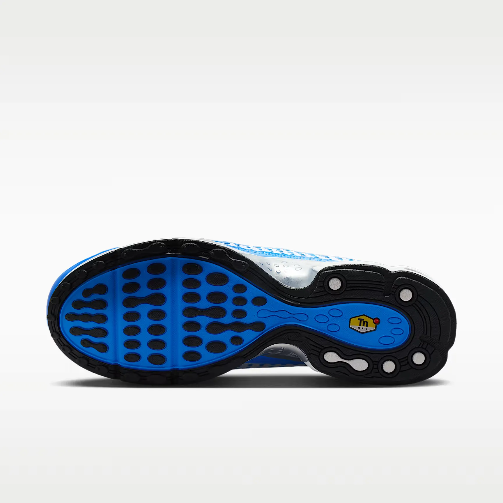 000000_Nike-Air-Max-Plus-VII_Blue-Crystal_HQ2197-101_img1