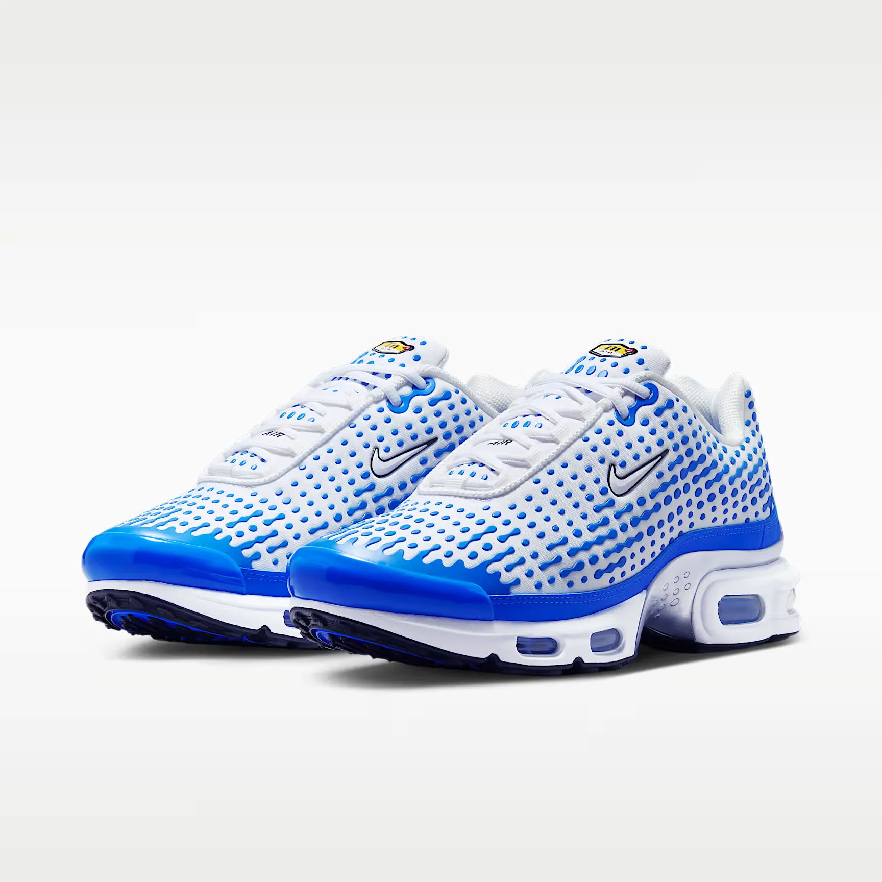 000000_Nike-Air-Max-Plus-VII_Blue-Crystal_HQ2197-101_img4