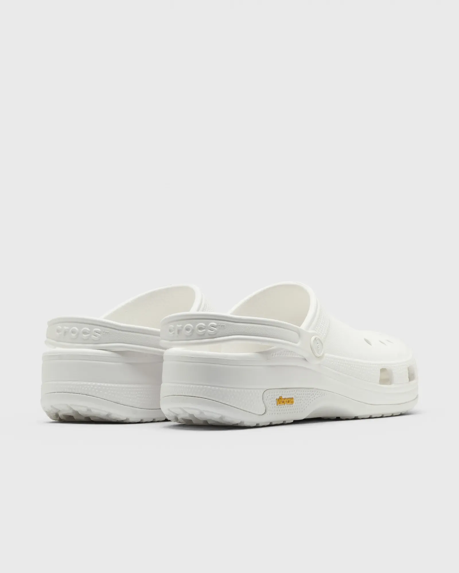 000000_Crocs-Classic-EXP_White_212793-100_img3