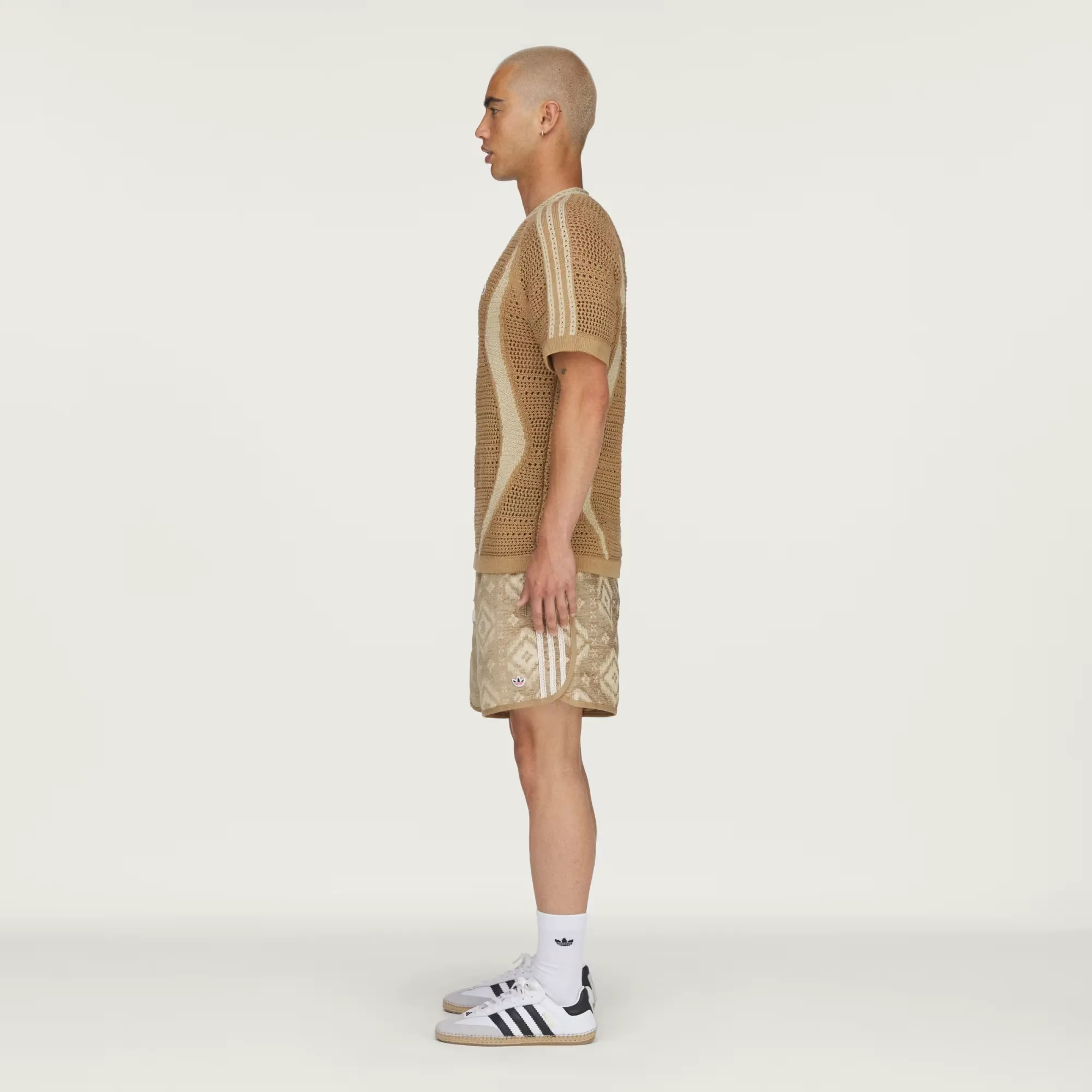 000000_CLOT-x-adidas-Knit-Jersey_Cardboard_KE7069_img1