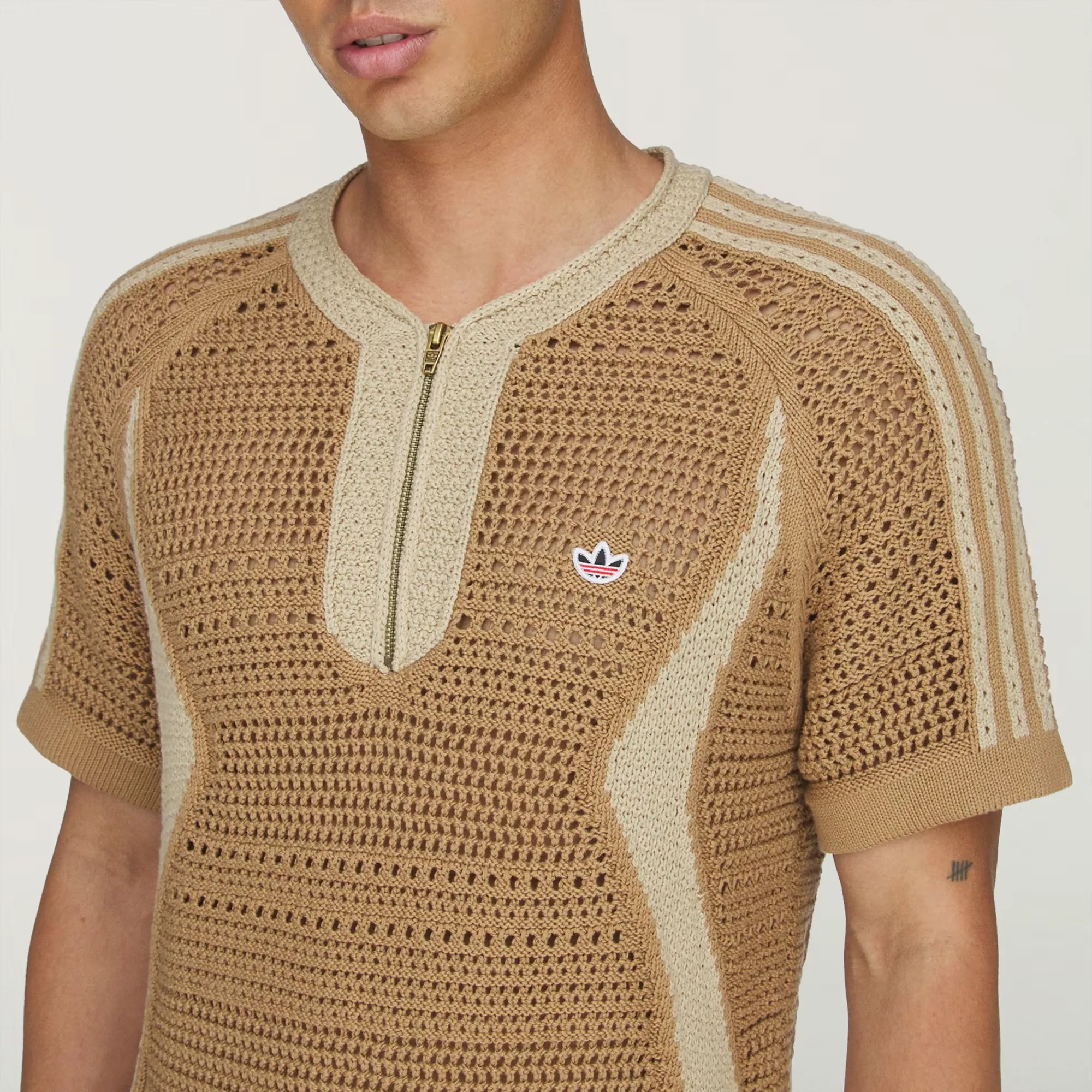 000000_CLOT-x-adidas-Knit-Jersey_Cardboard_KE7069_img7