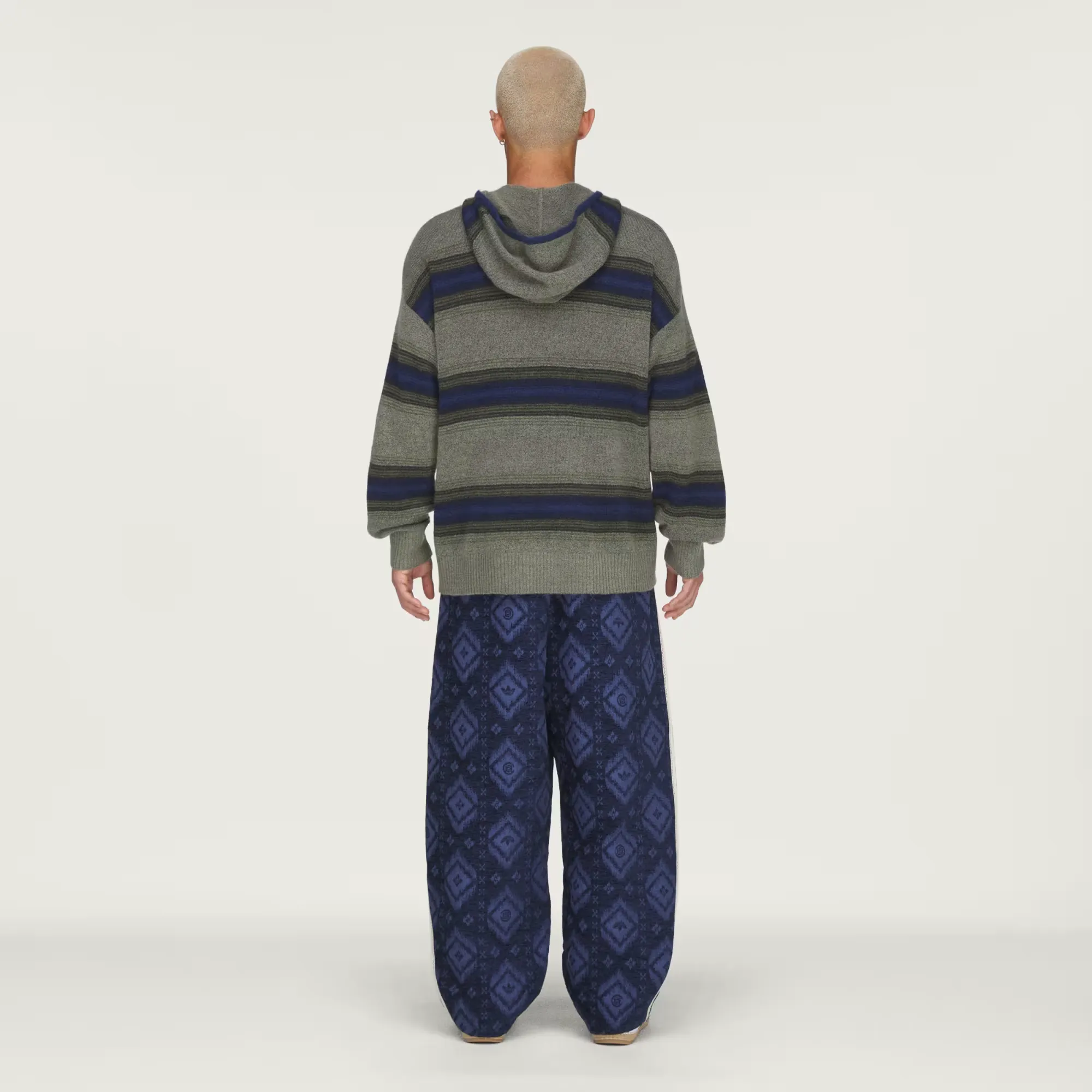 000000_CLOT-x-adidas-Baja-Hoodie_Trace-Khaki-Tech-Indigo_KE7064_img6