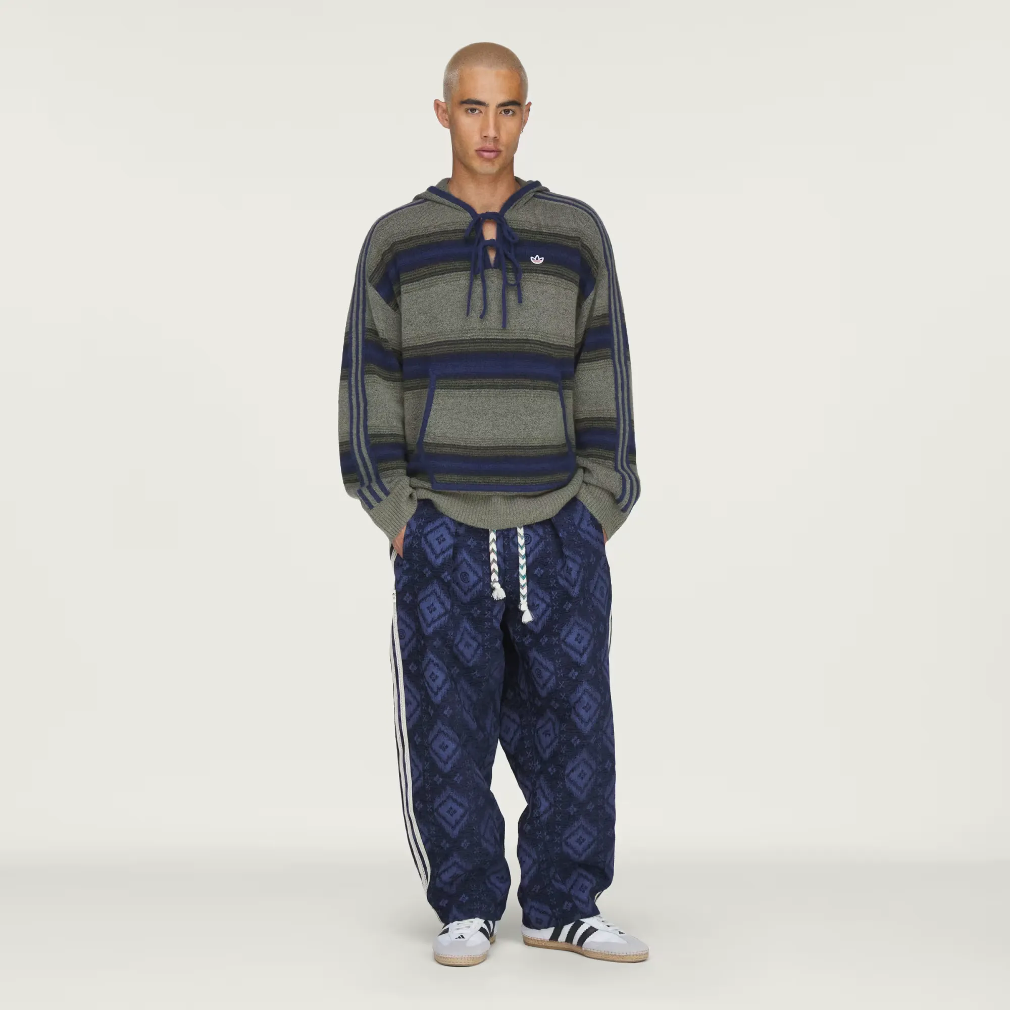 000000_CLOT-x-adidas-Baja-Hoodie_Trace-Khaki-Tech-Indigo_KE7064_img7