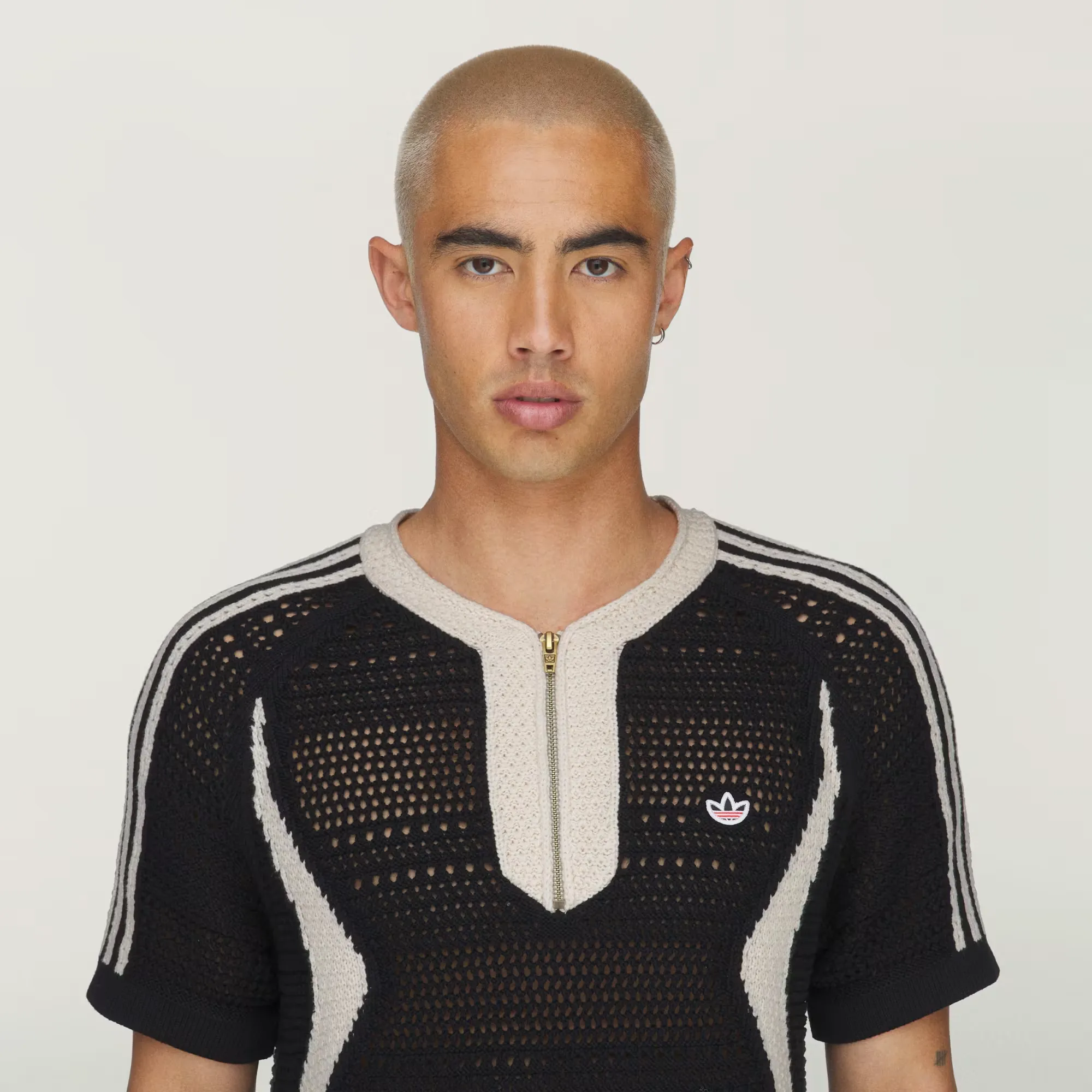 000000_CLOT-x-adidas-Knit-Jersey_Black-Wonder-White_KE7074_img8