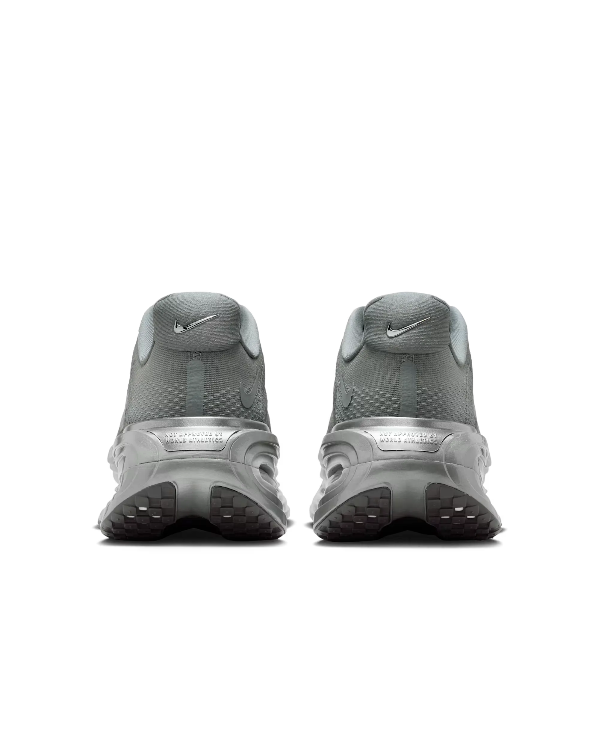 000000_Isamaya-Ffrench-x-Nike-Vomero-Premium-WMNS_Smoke-Grey_IR1988-084_img4