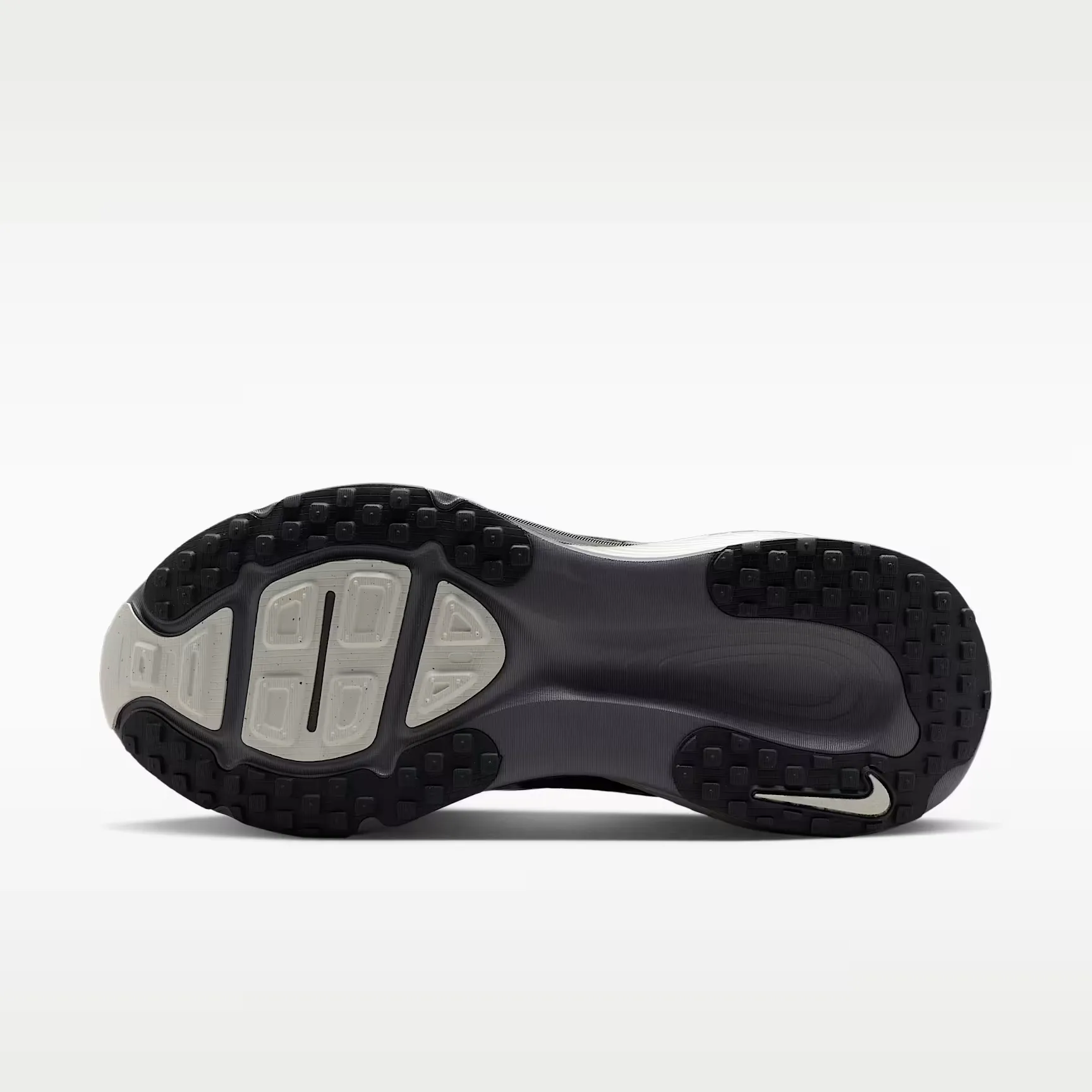 000000_Nike-Vomero-18-SE-WMNS_Phantom-Anthracite_IF4463-002_img1