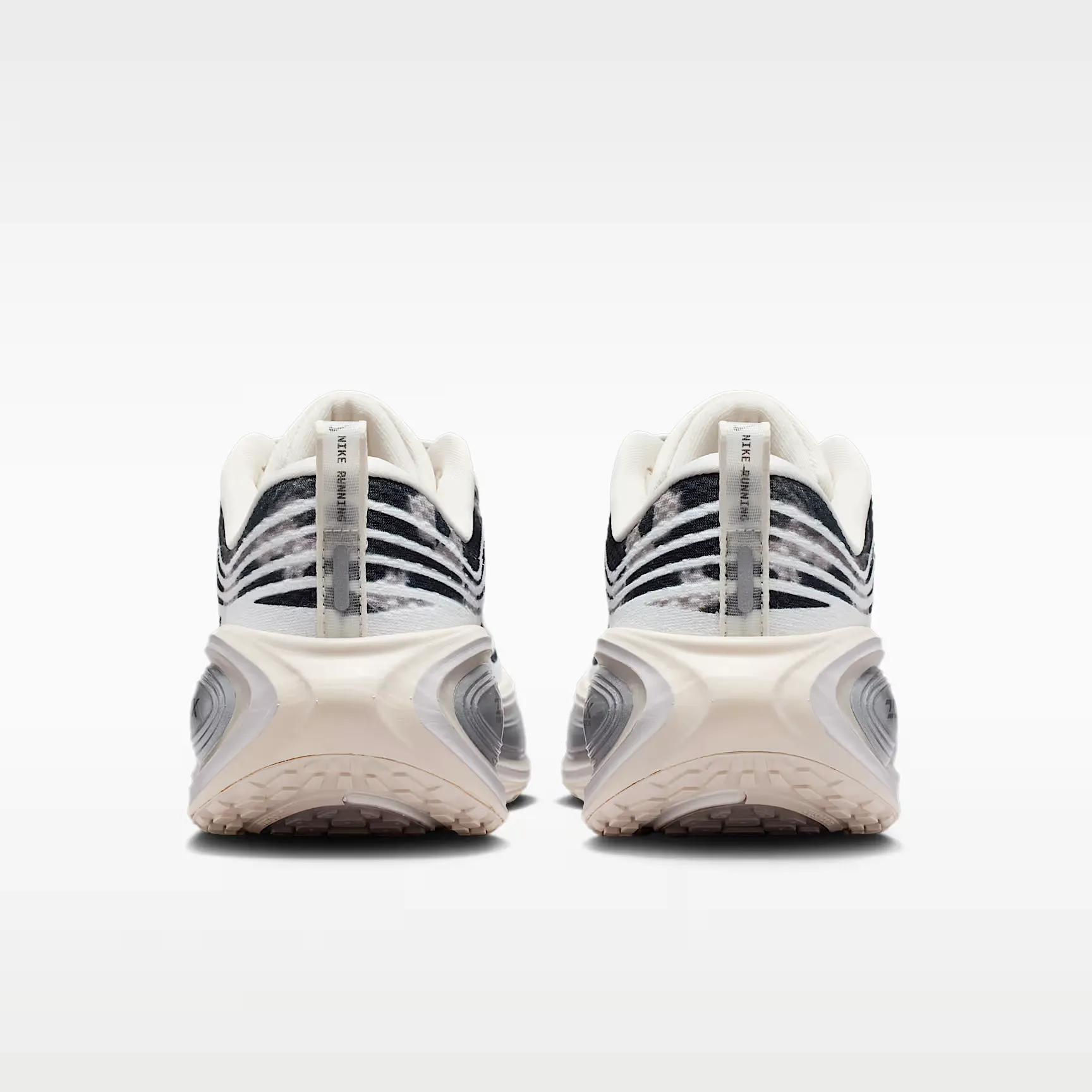 000000_Nike-Vomero-Plus-SE-WMNS_Phantom-Anthracite_IH2091-002_img5