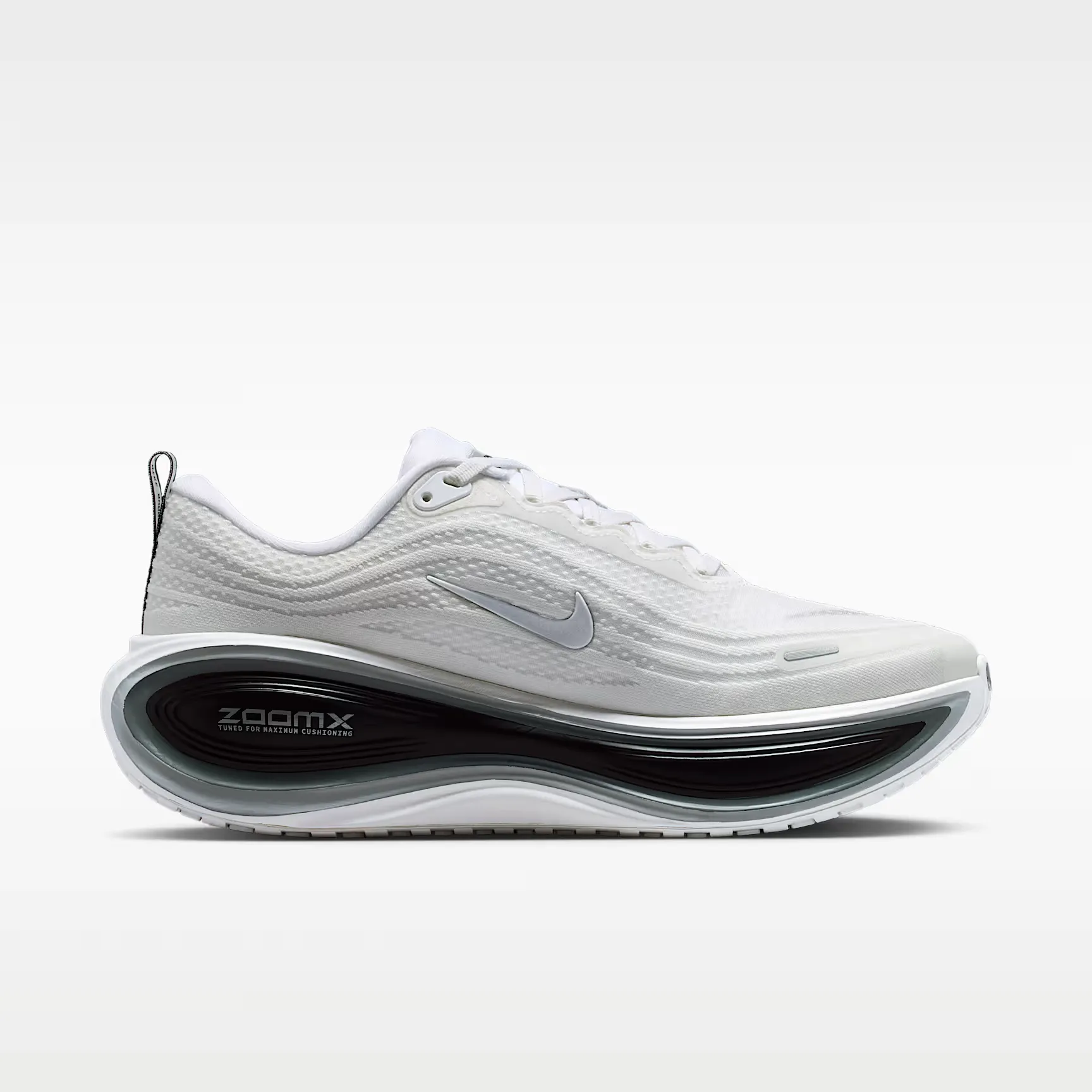000000_Nike-Vomero-Plus_White-Metallic-Silver_II7181-102_img2