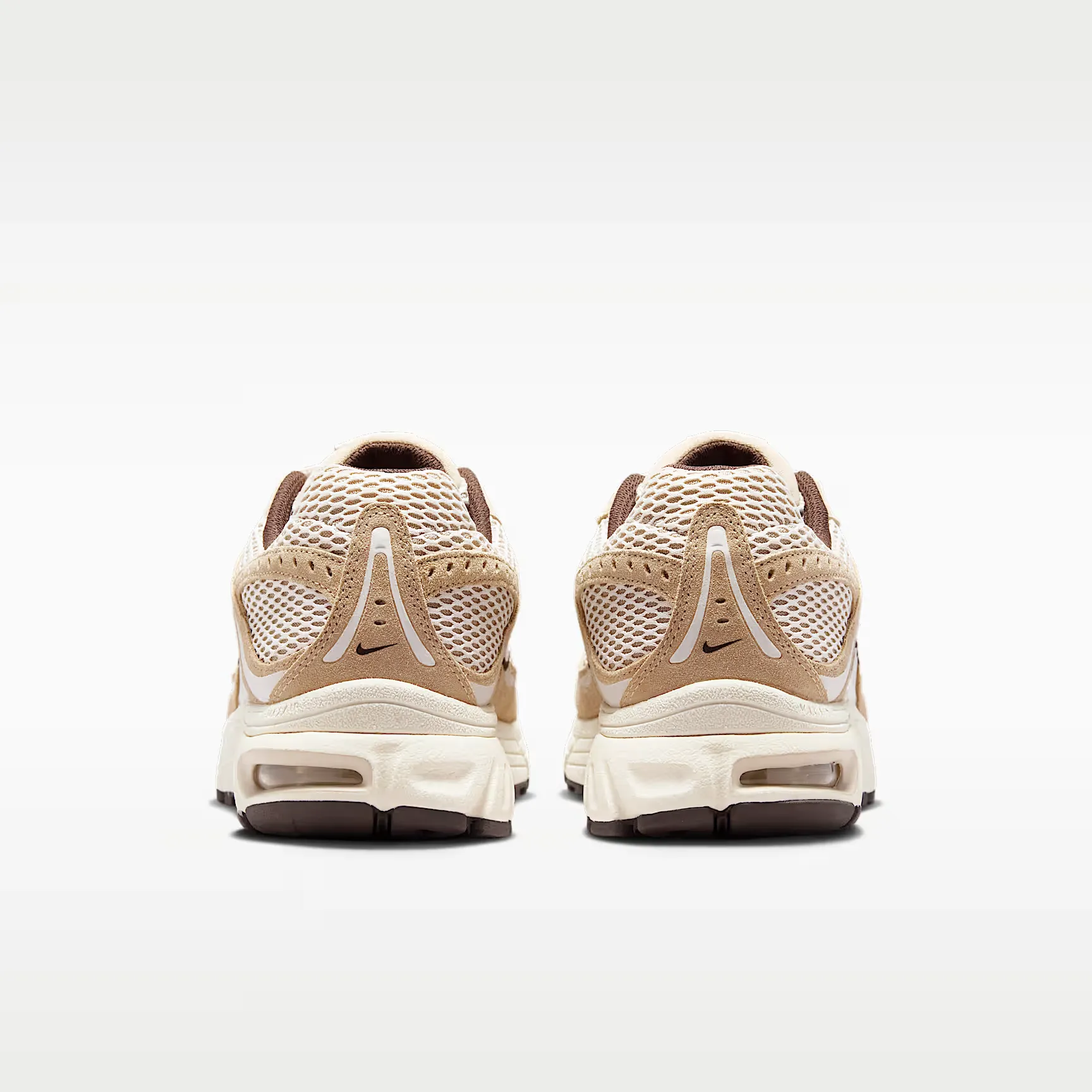 000000_Nike-Air-Max-Moto-2K_Linen-Baroque-Brown_IQ4924-200_img5