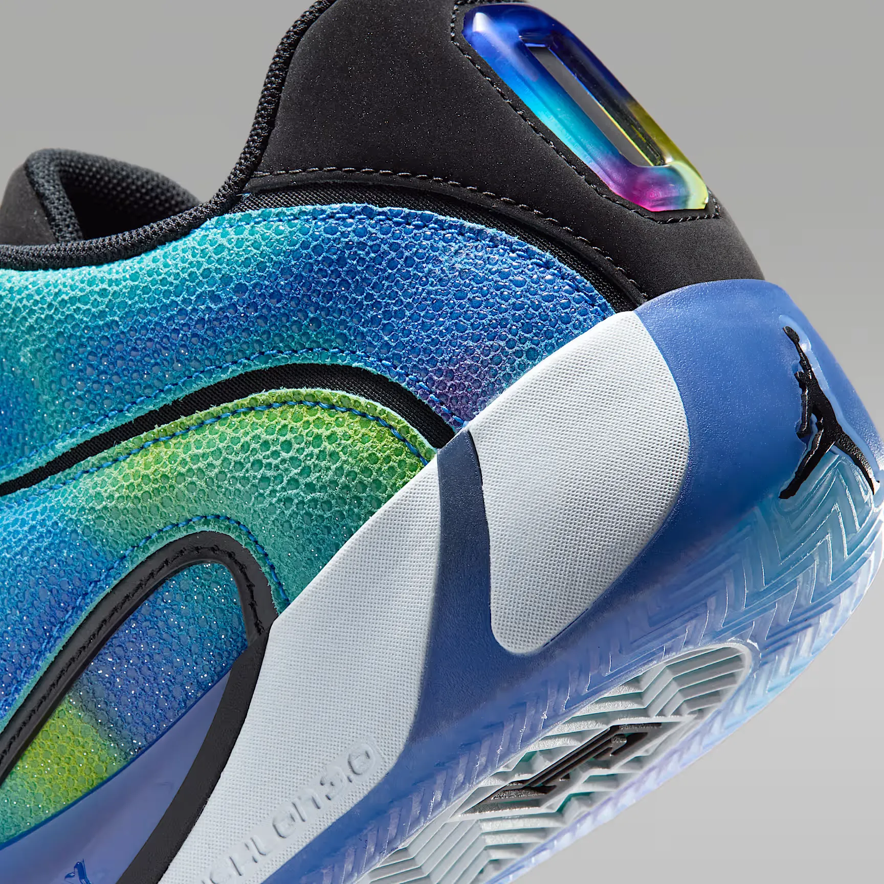 000000_Jordan-Tatum-4_Smooth-Soul-Vol.2_IR0073-500_img7