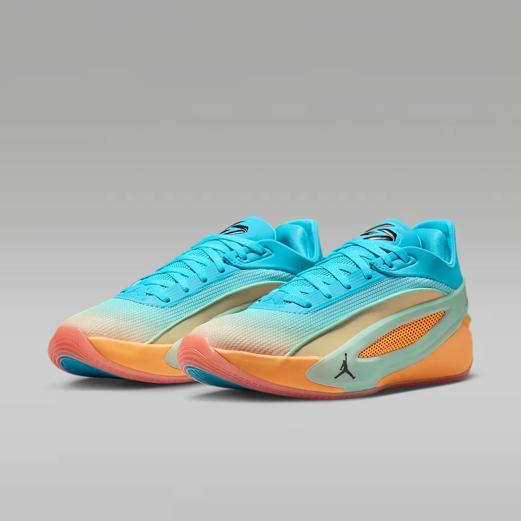 000000_Jordan-Luka-5_Luka-Lifestyle_IO5028-900_img4