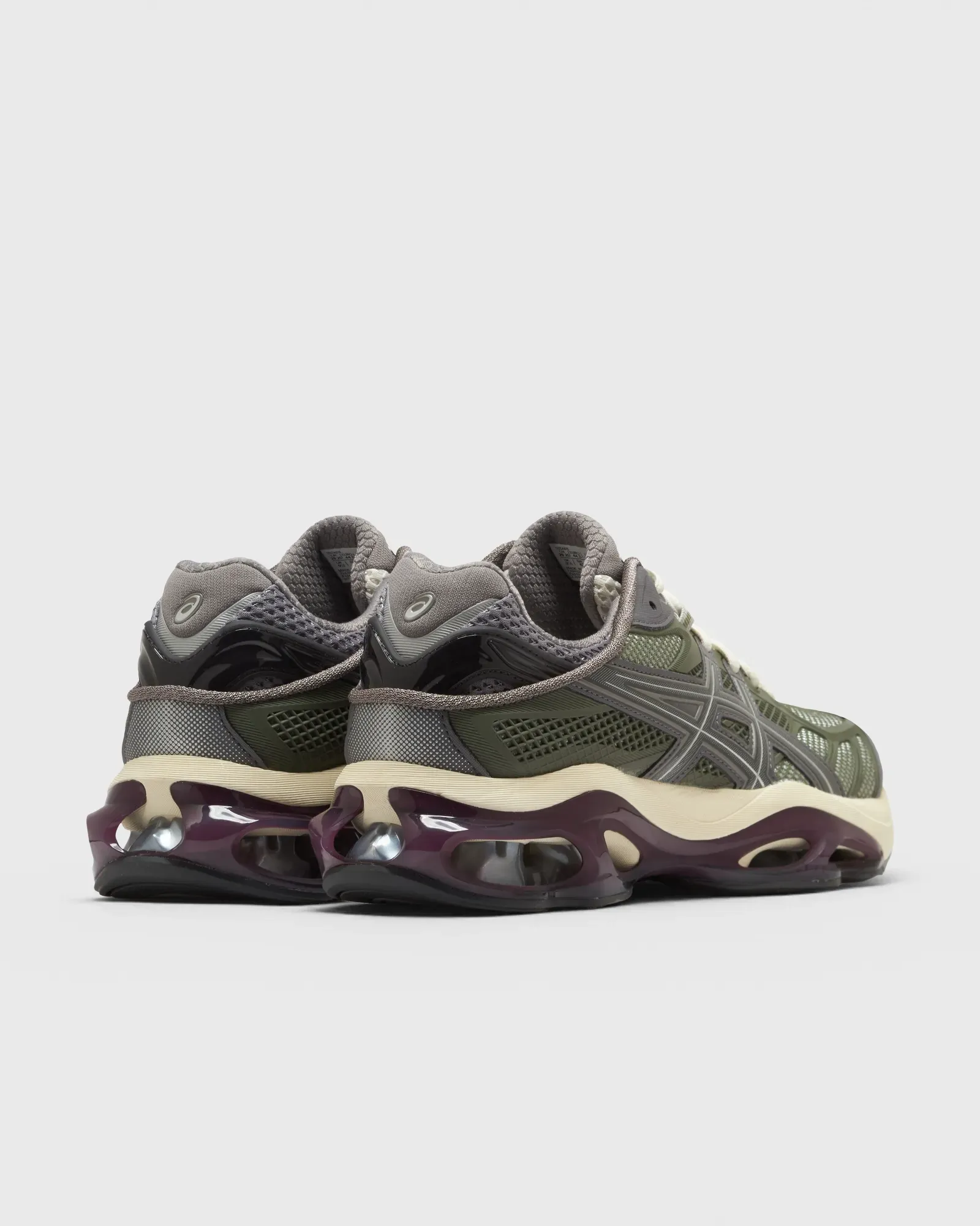 000000_ASICS-Gel-Kinetic-2.0_Lichen-Green-Beniimo-Purple_1203A678-300_img3