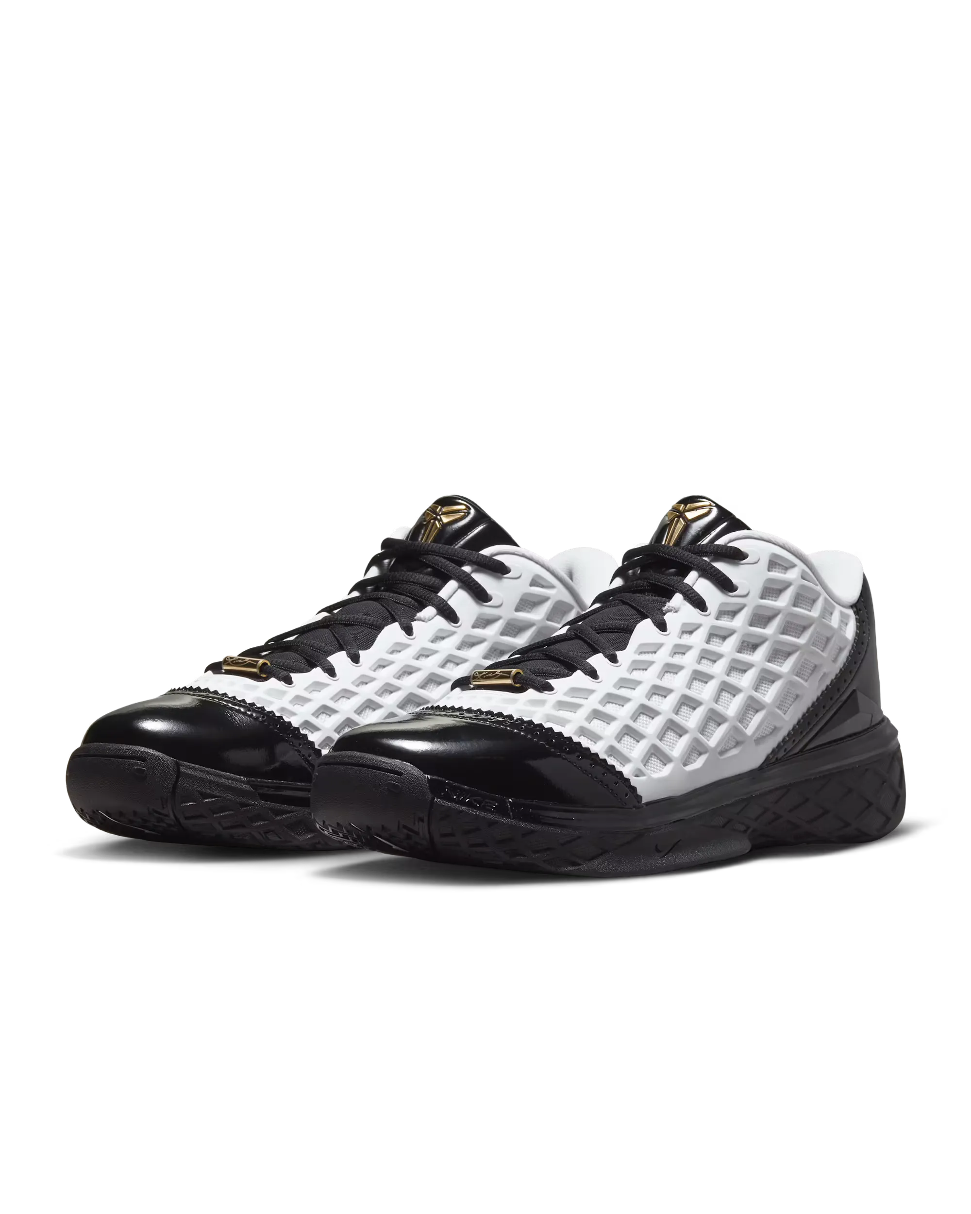 Nike-Kobe-3-Low-Protro_Mambacita_IQ3916-100_img5