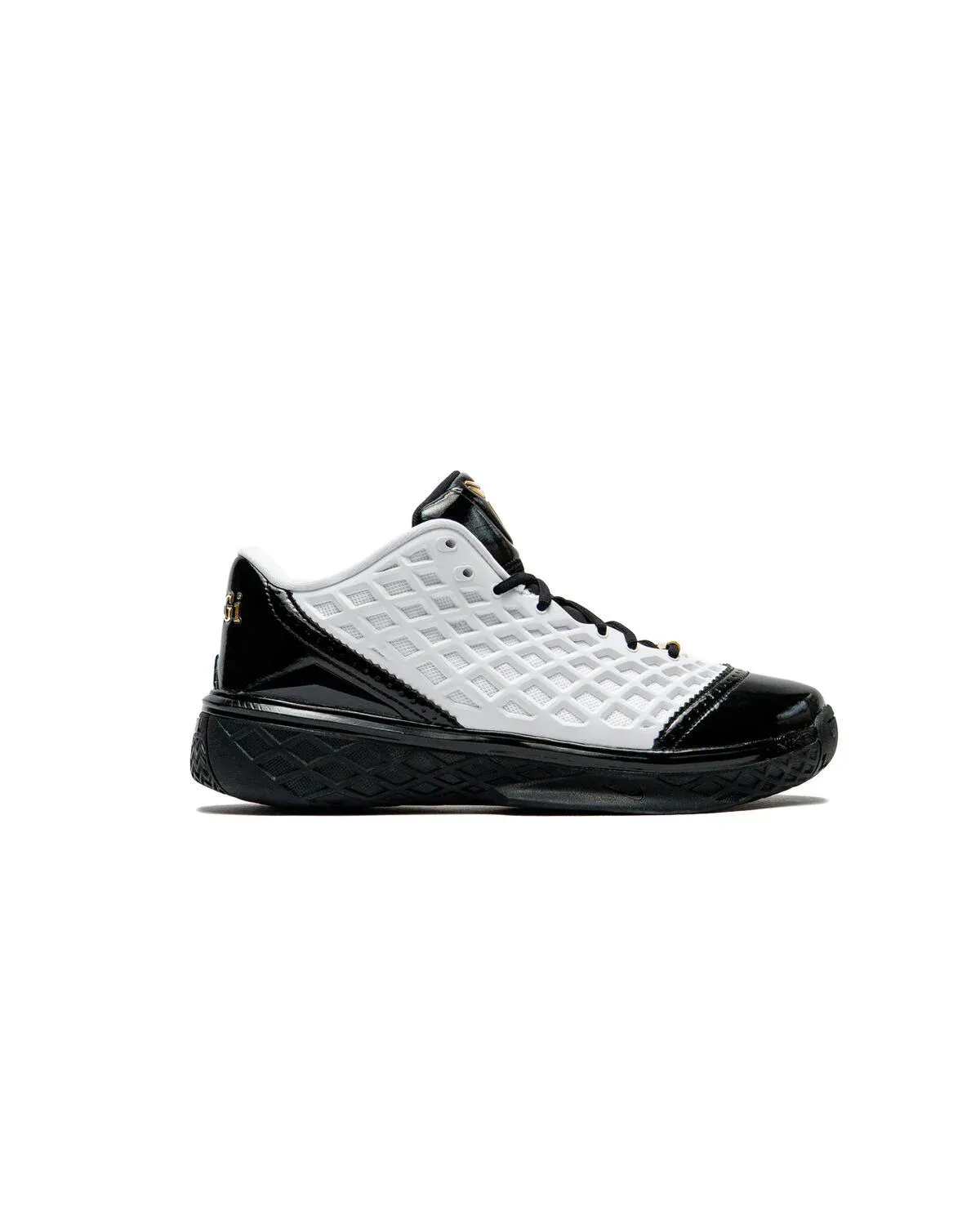 000000_Nike-Kobe-3-Low-Protro_Mambacita_IQ3916-100_img0