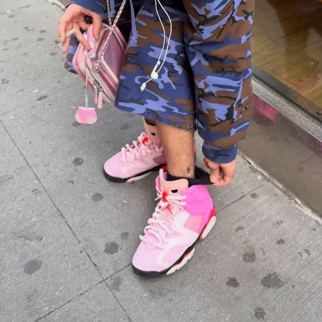 000000_Awake-NY-x-Air-Jordan-6_PLAYFUL-PINK_IQ5706-600_img2