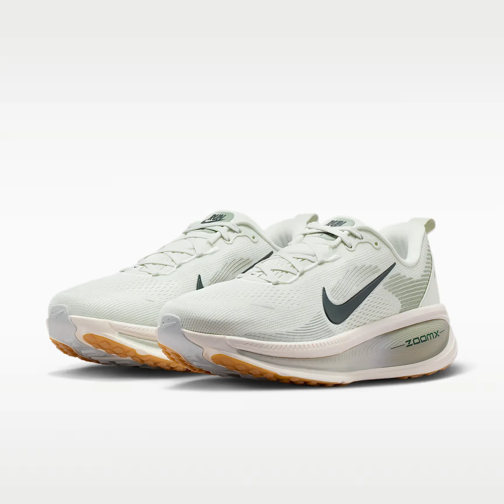 Nike Vomero 18 