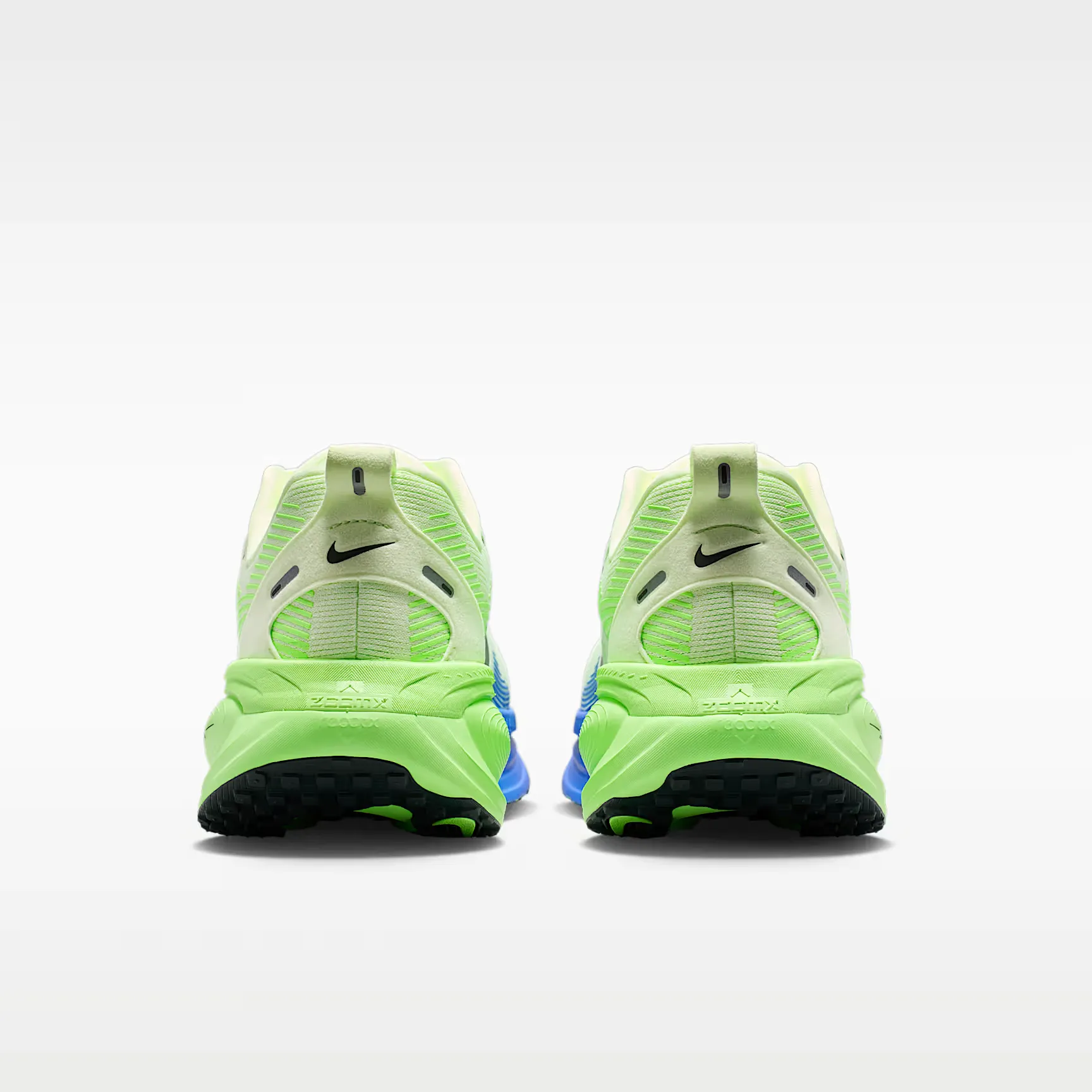 000000_Nike-Vomero-18_White-Volt-Tint_HM6803-111_img5