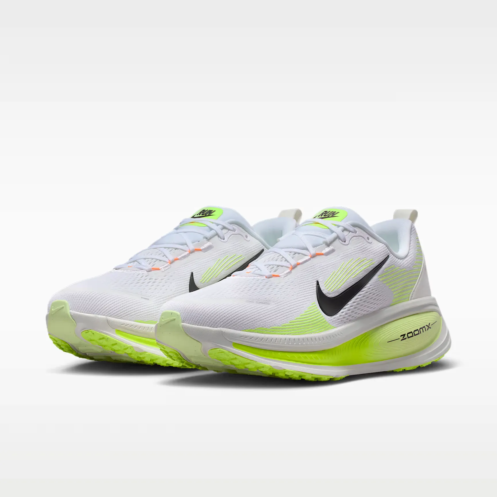 000000_Nike-Vomero-18_White-Volt_HM6803-120_img4