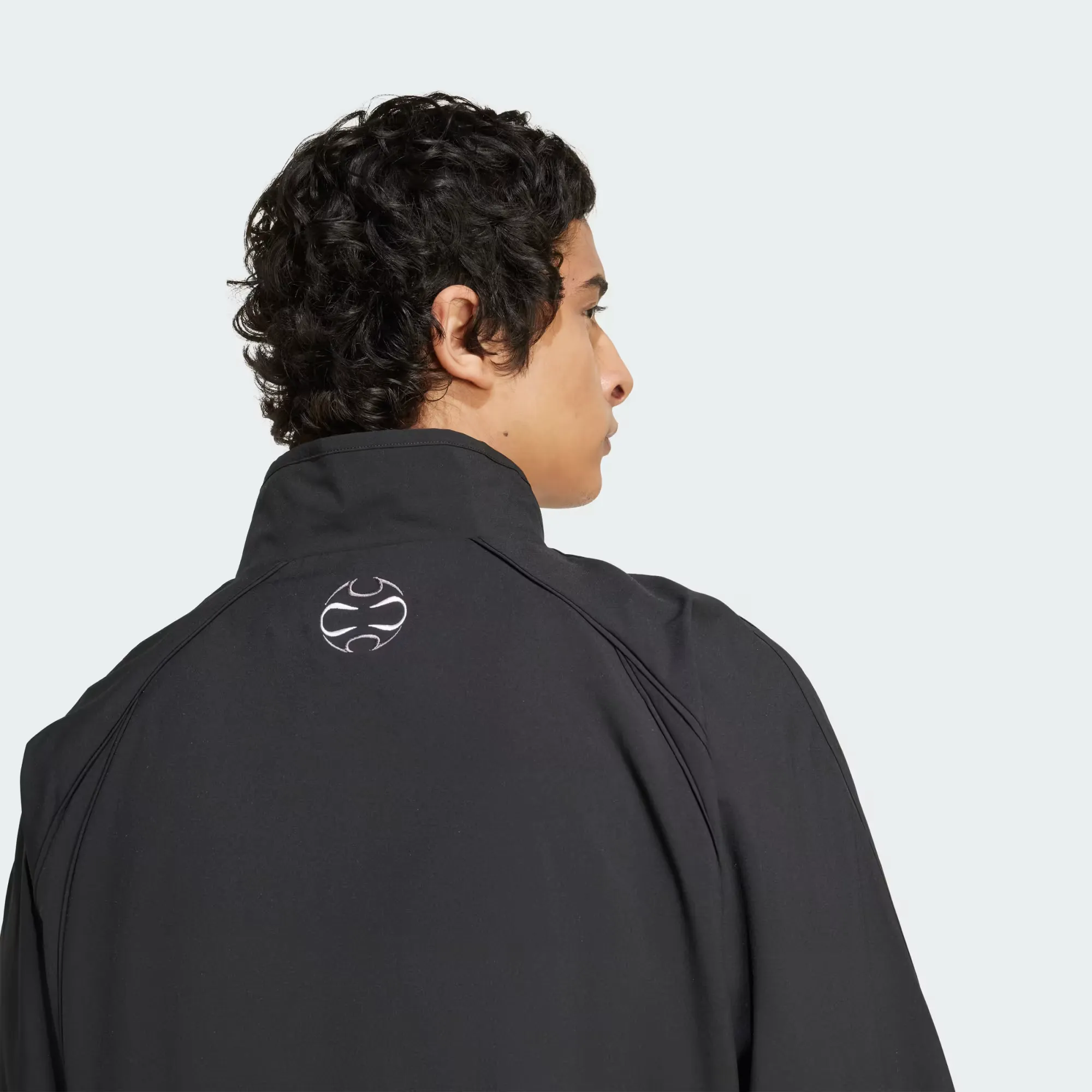 000000_adidas-Adicolor-Teamgeist-Track-Jacket_Black_JW5864_img5