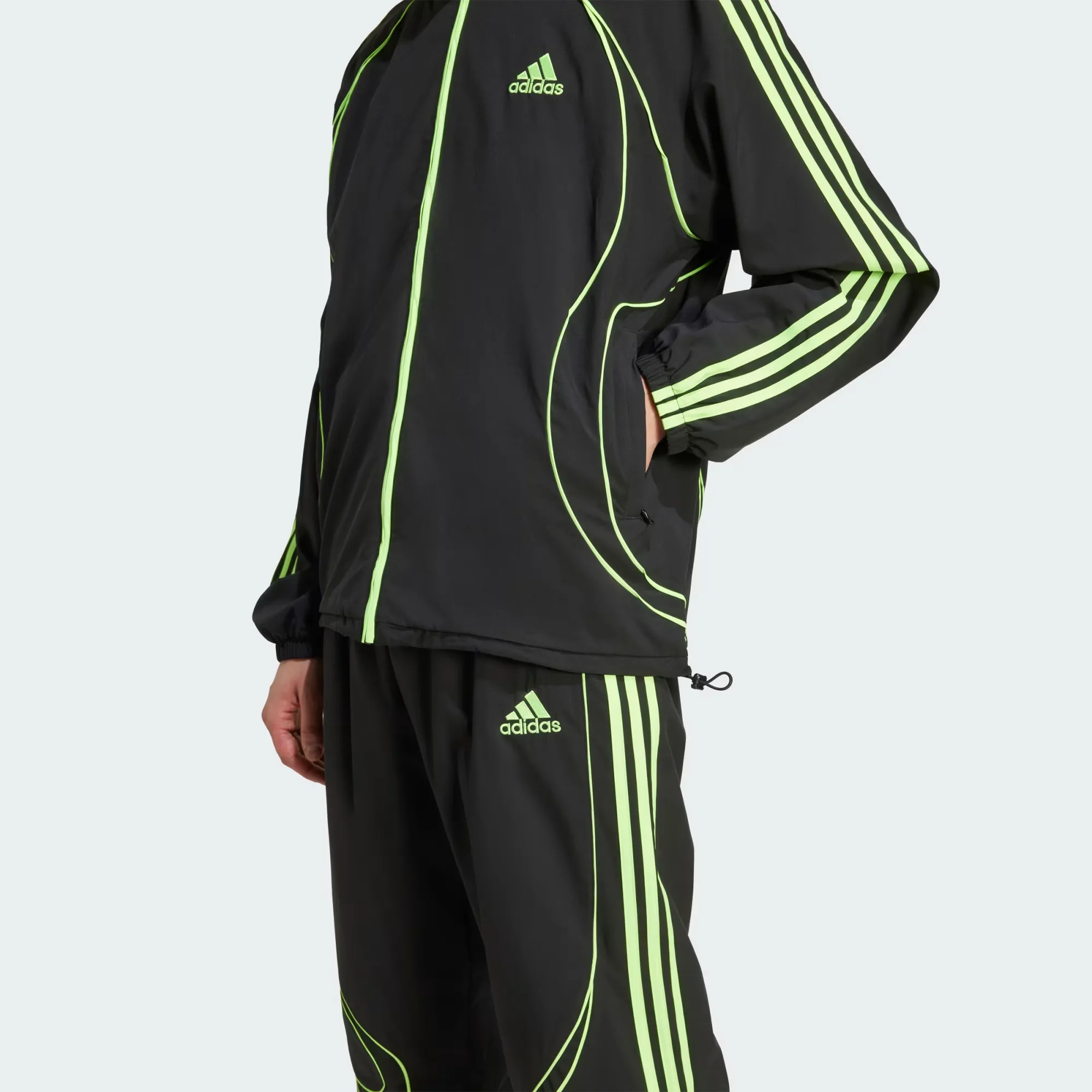 000000_adidas-Adicolor-Teamgeist-Track-Jacket_Black-Signal-Green_JW5866_img5