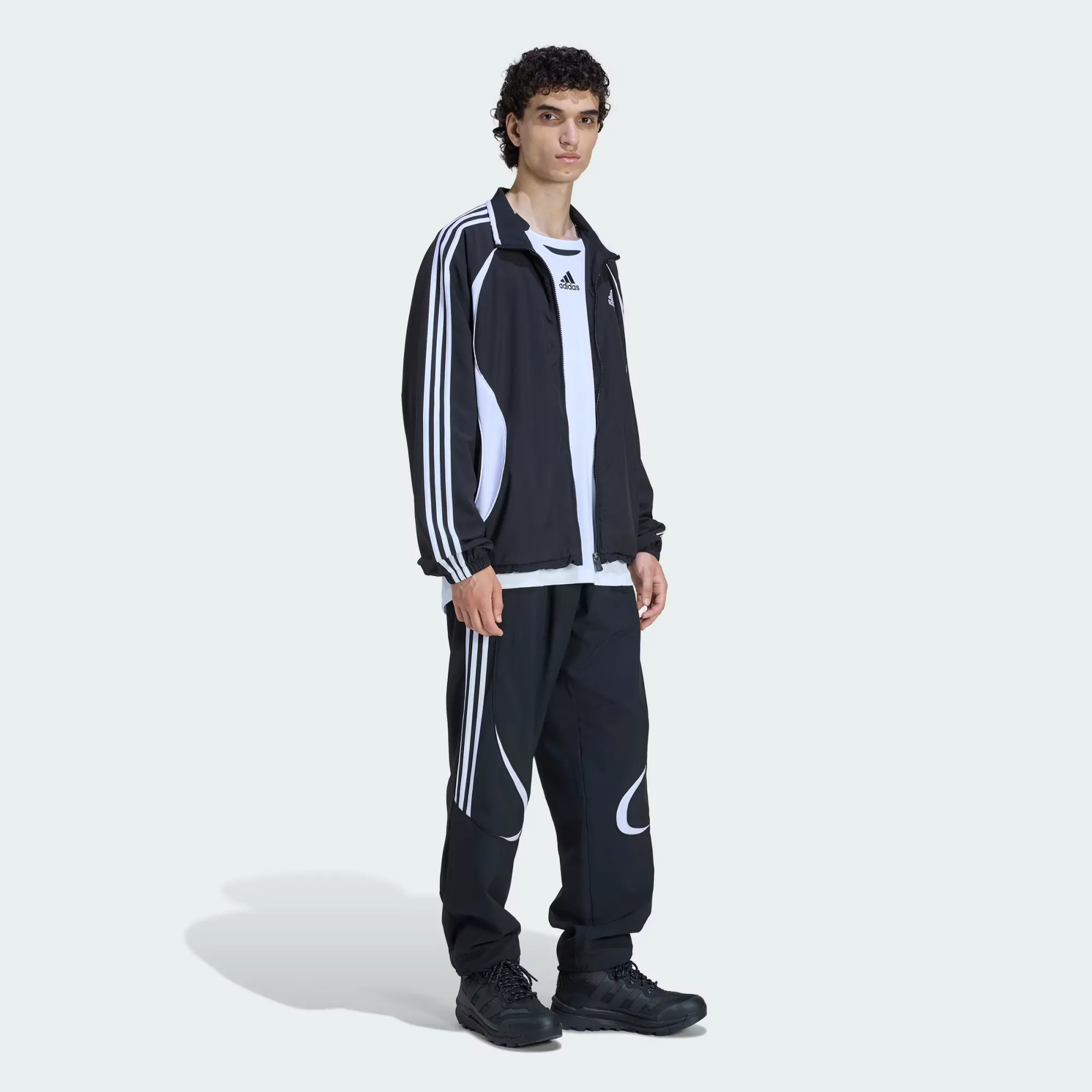 000000_adidas-Teamgeist-Adicolor-Track-Jacket_Black_KD5858_img2